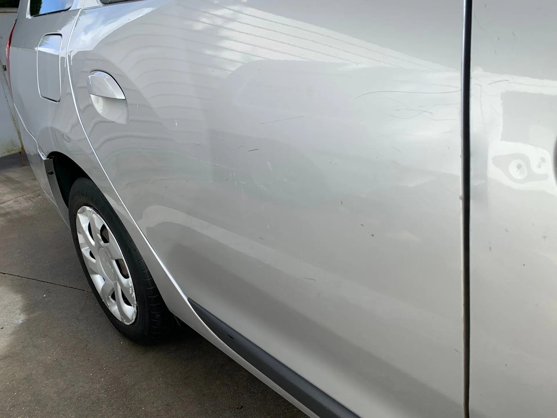 Porta trás direita DACIA Logan MCV II (7S_) Imagem-1