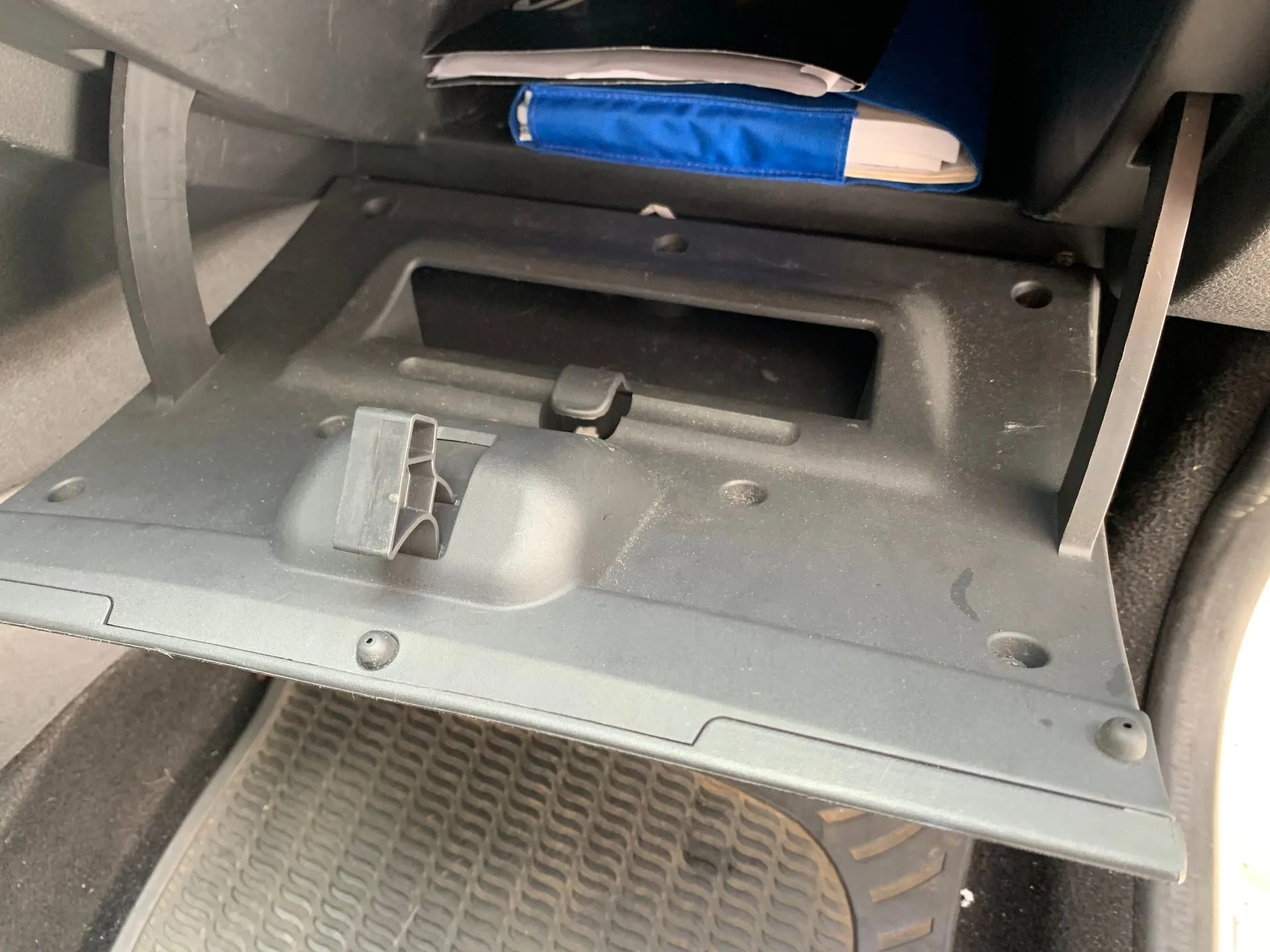 Porta luvas DACIA Logan MCV II (7S_) Imagem-1