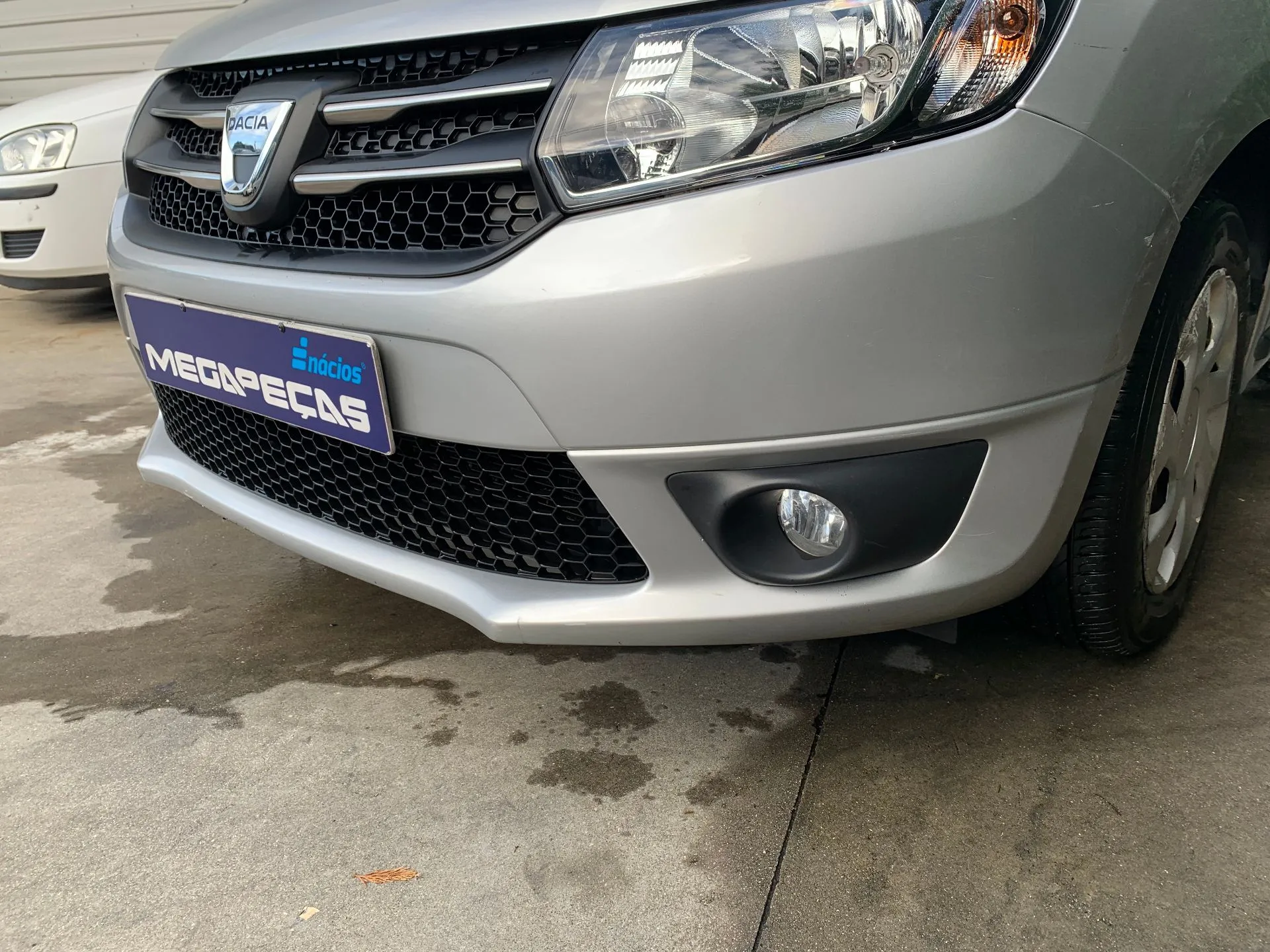 Pára-choques frente DACIA Logan MCV II (7S_) Imagem-1