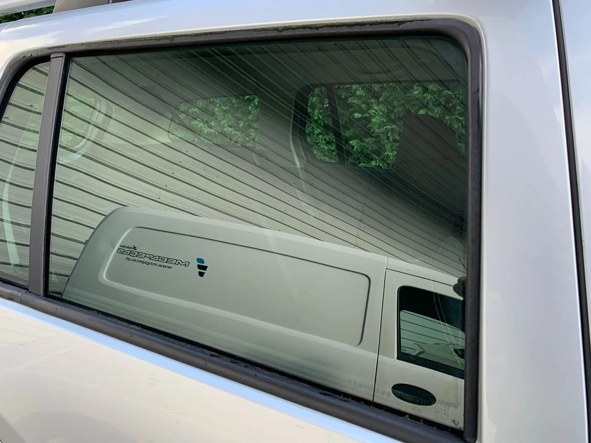 Vidro porta trás direito DACIA Logan MCV II (7S_) Imagem-1