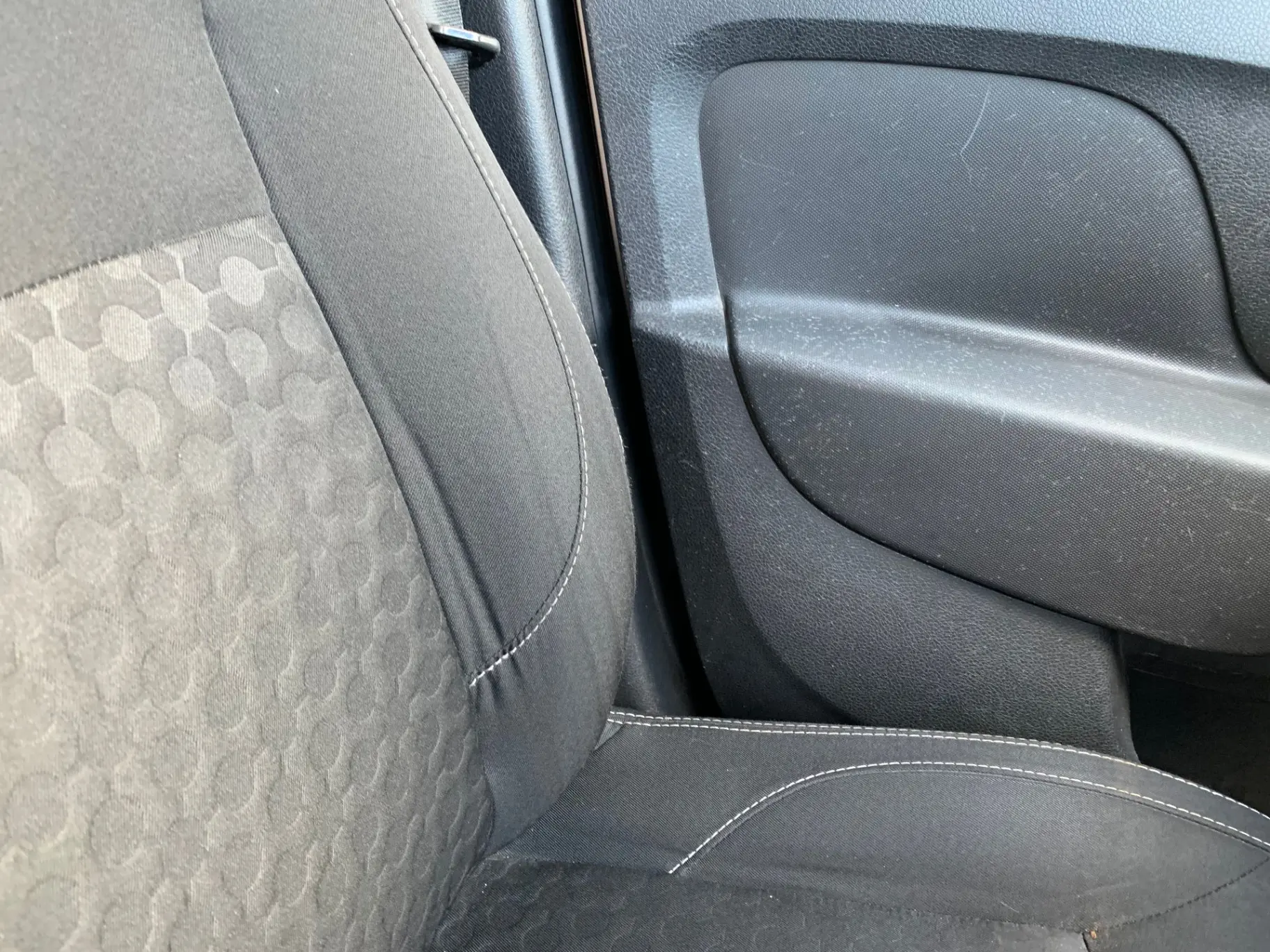 Conjunto de bancos DACIA Logan MCV II (7S_) Imagem-4