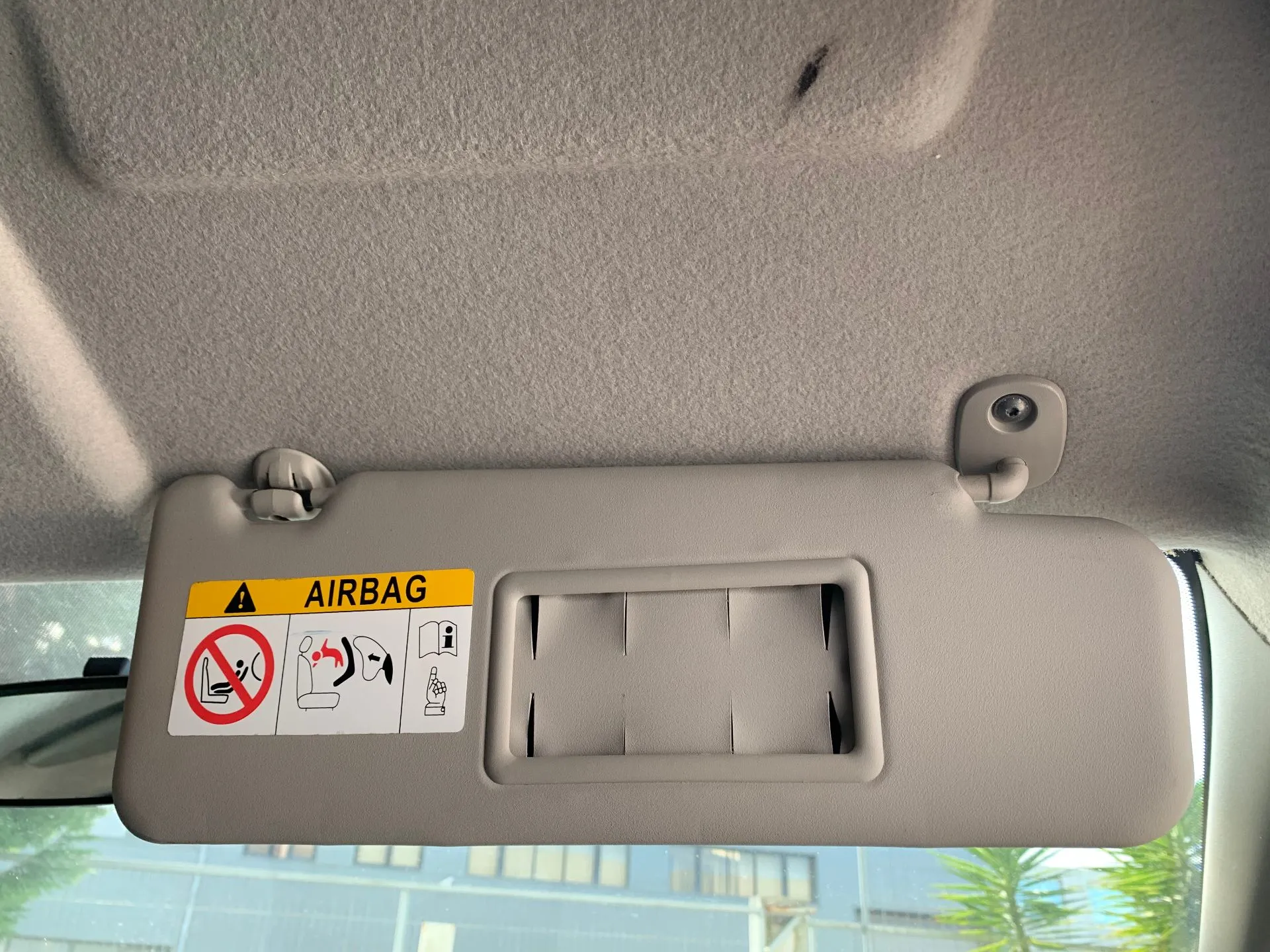 Pála de sol direita DACIA Logan MCV II (7S_) Imagem-1