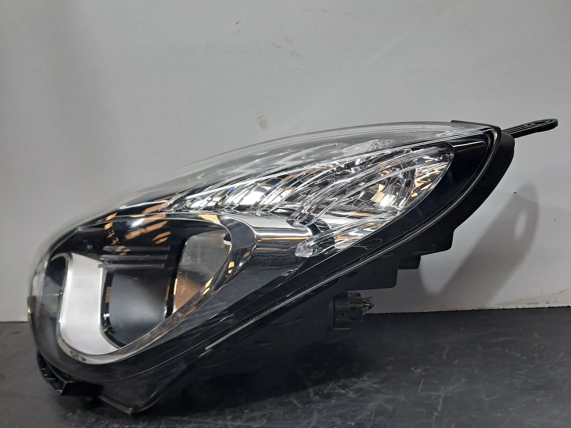 Left Headlight HYUNDAI ix20 (JC) Imagem-2