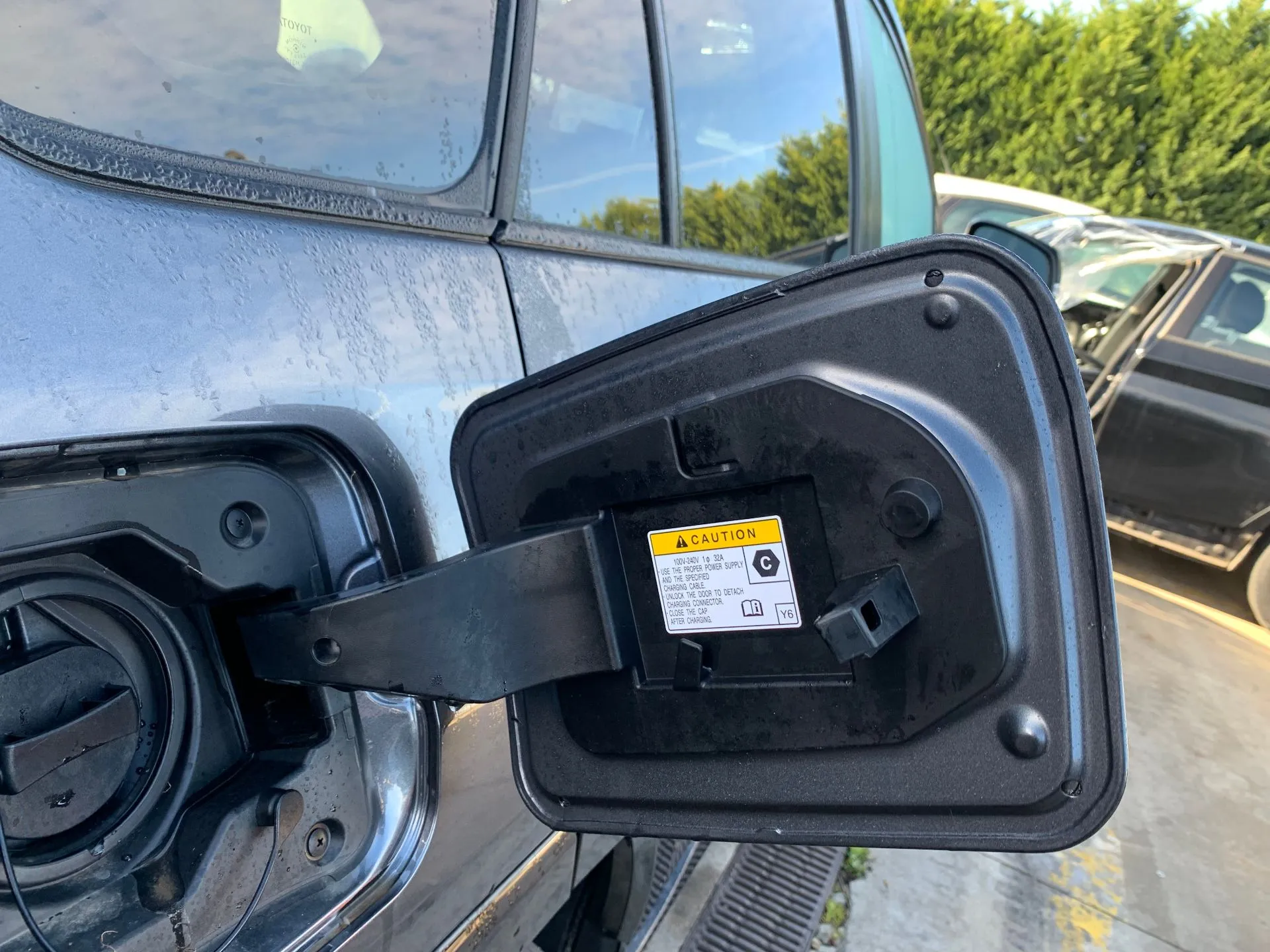 Tappo serbatoio carburante TOYOTA RAV4 V (_A5_, _H5_) Imagem-1