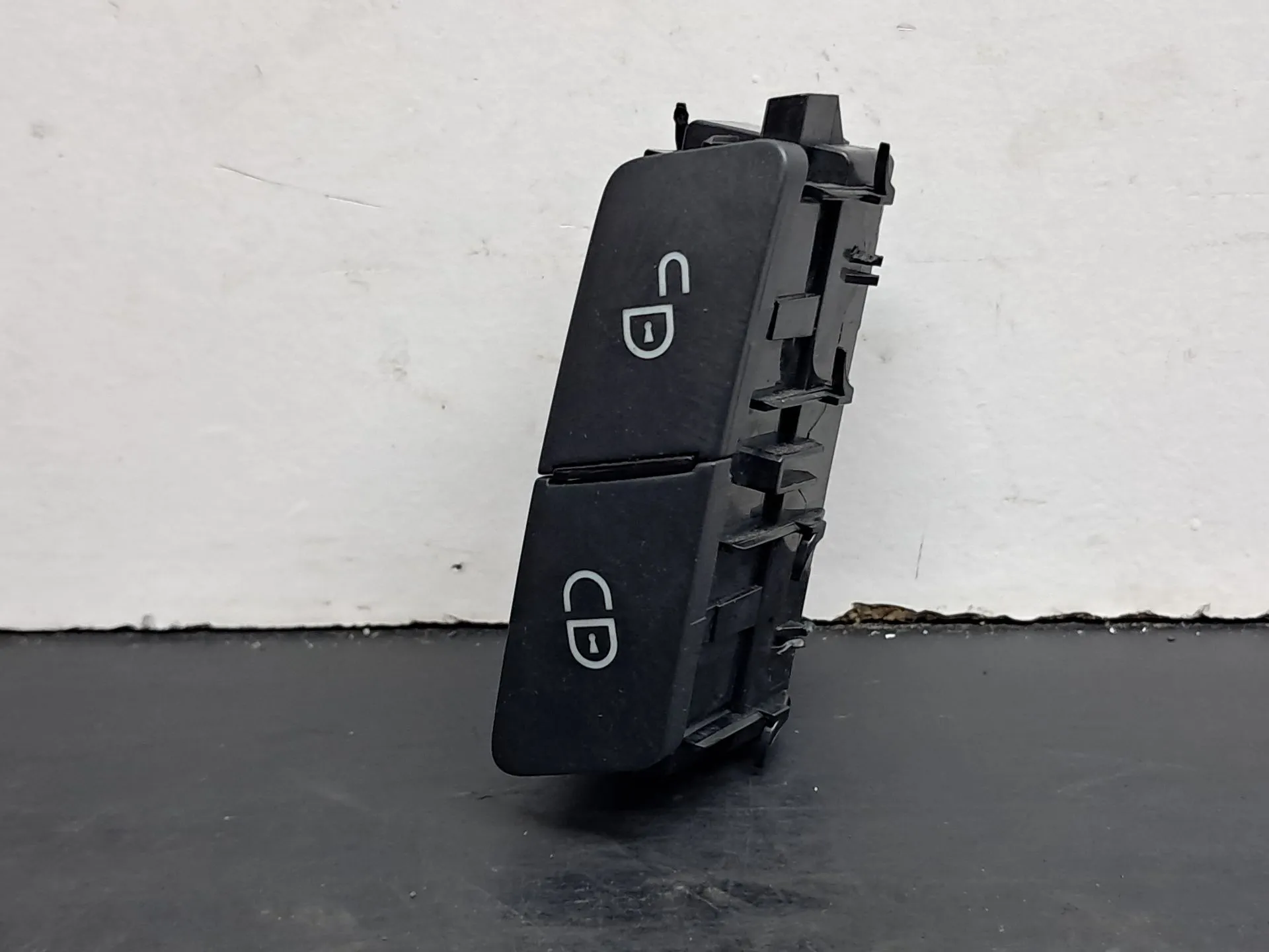 Botão / interruptor trancar portas MERCEDES-BENZ Classe C (W204)
