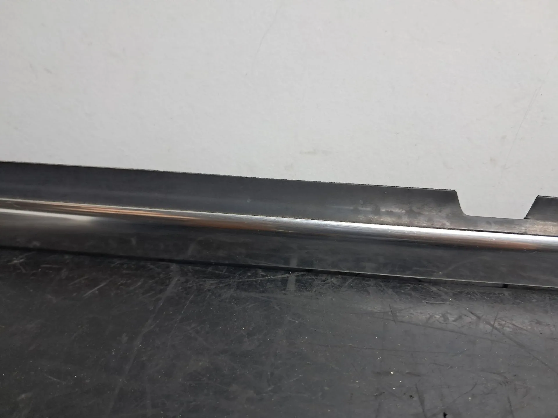 Raspador Vidrio de Puerta Trasera Derecha MERCEDES-BENZ Classe C (W204) Imagem-2