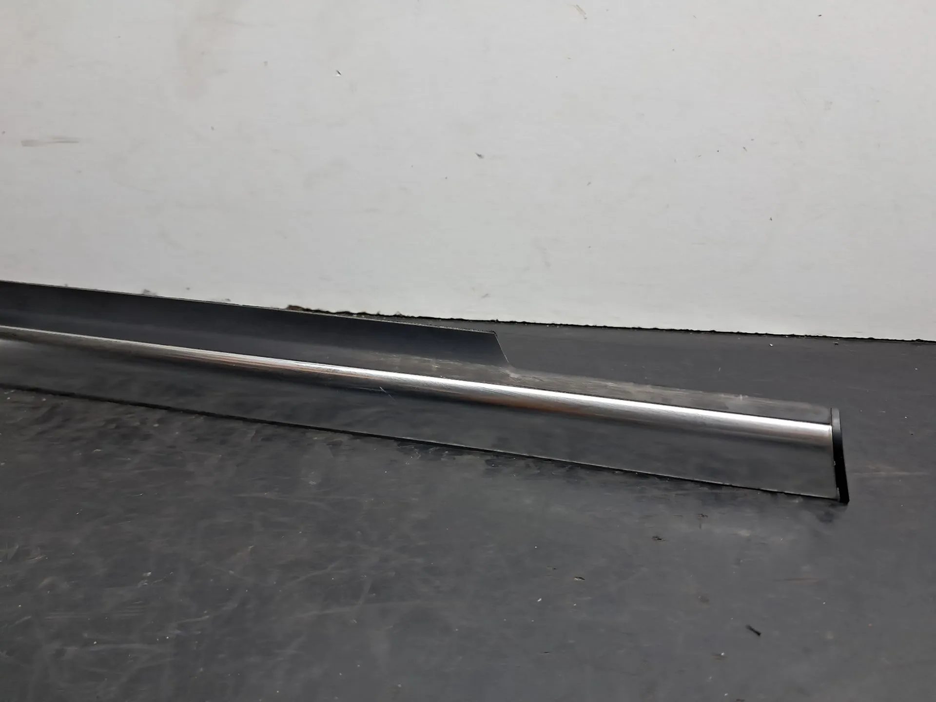 Raspador Vidrio de Puerta Trasera Derecha MERCEDES-BENZ Classe C (W204) Imagem-4