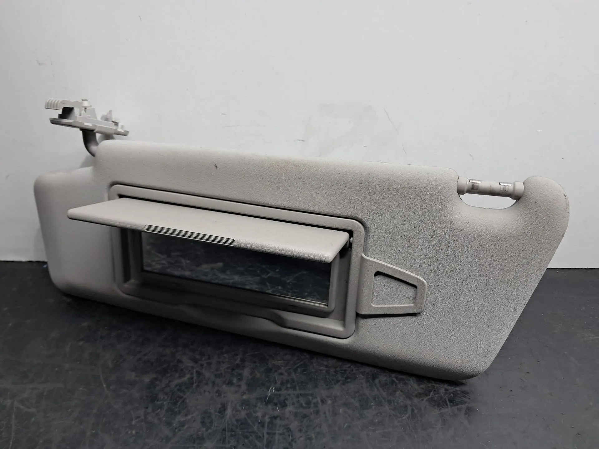 Left Sun Visor MERCEDES-BENZ Classe C (W204) Imagem-1