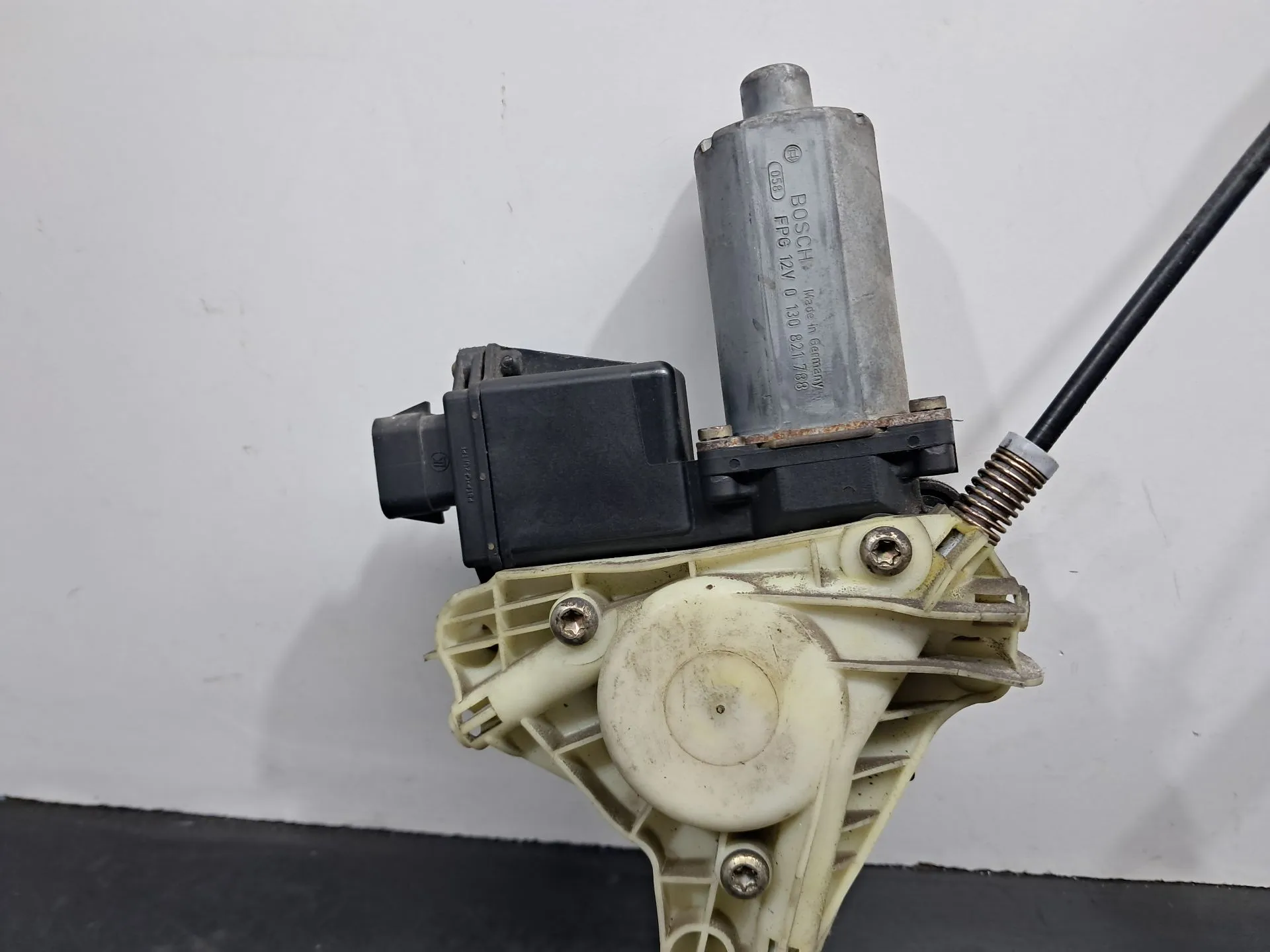Right rear window regulator MITSUBISHI Space Star Combi (DG_A) Imagem-3