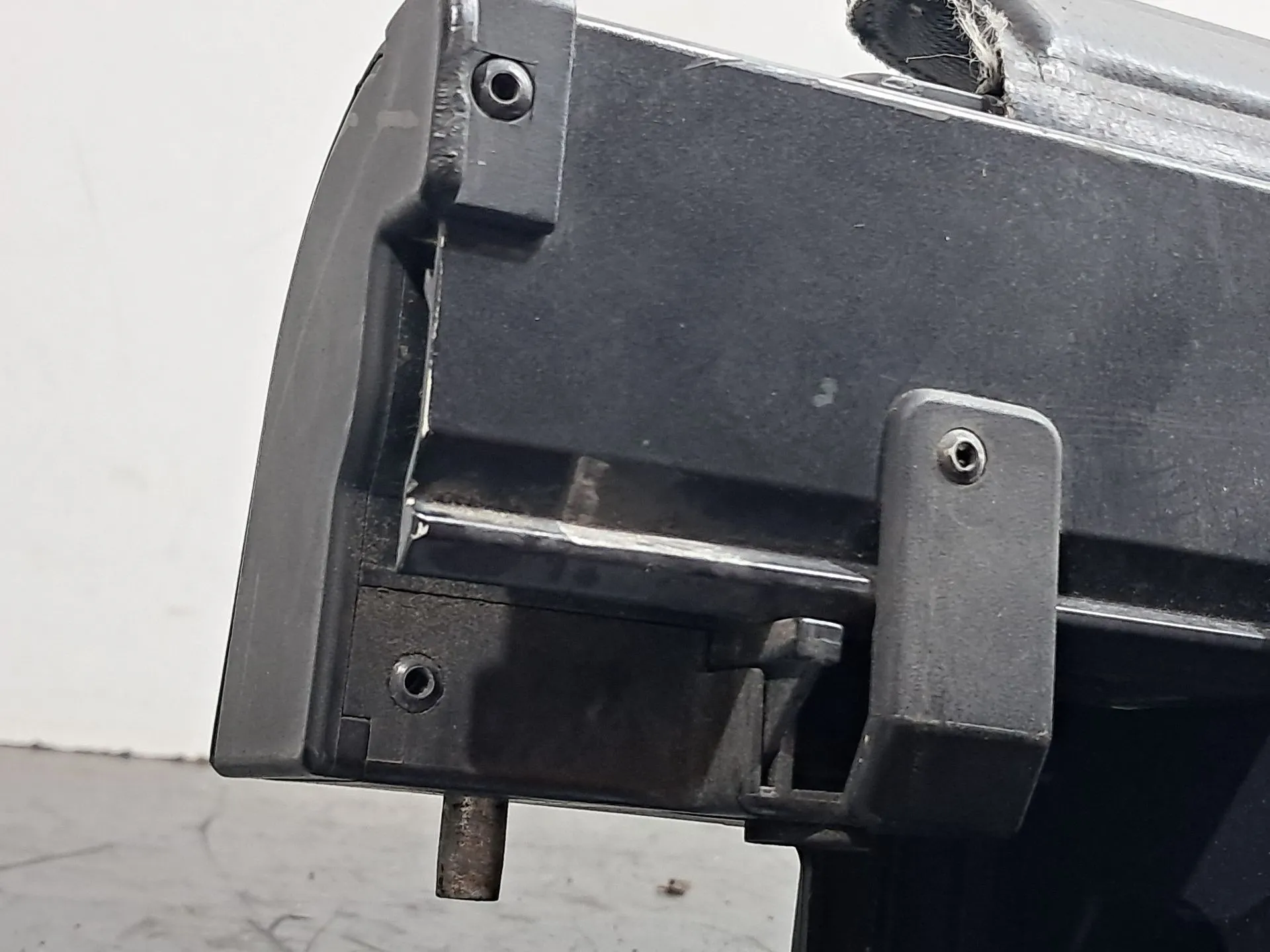Chapeleira / tampo da mala BMW 5 Touring (E39) Imagem-9