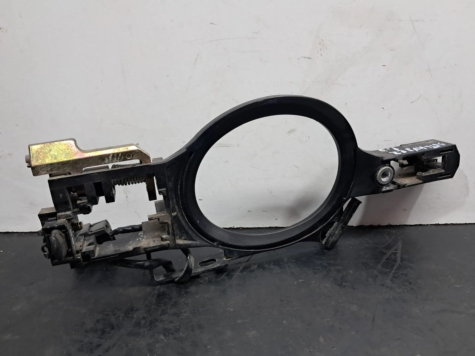 Support poignée porte avant Droite MITSUBISHI Outlander II (CW_W)