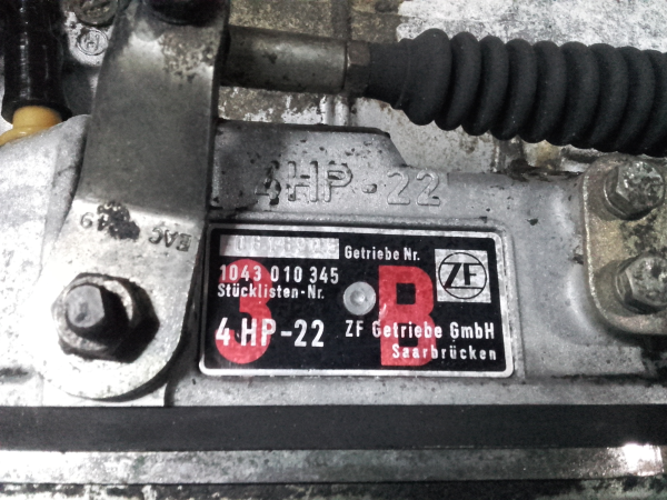 Caixa de velocidades automática DAIMLER V8 Imagem-1