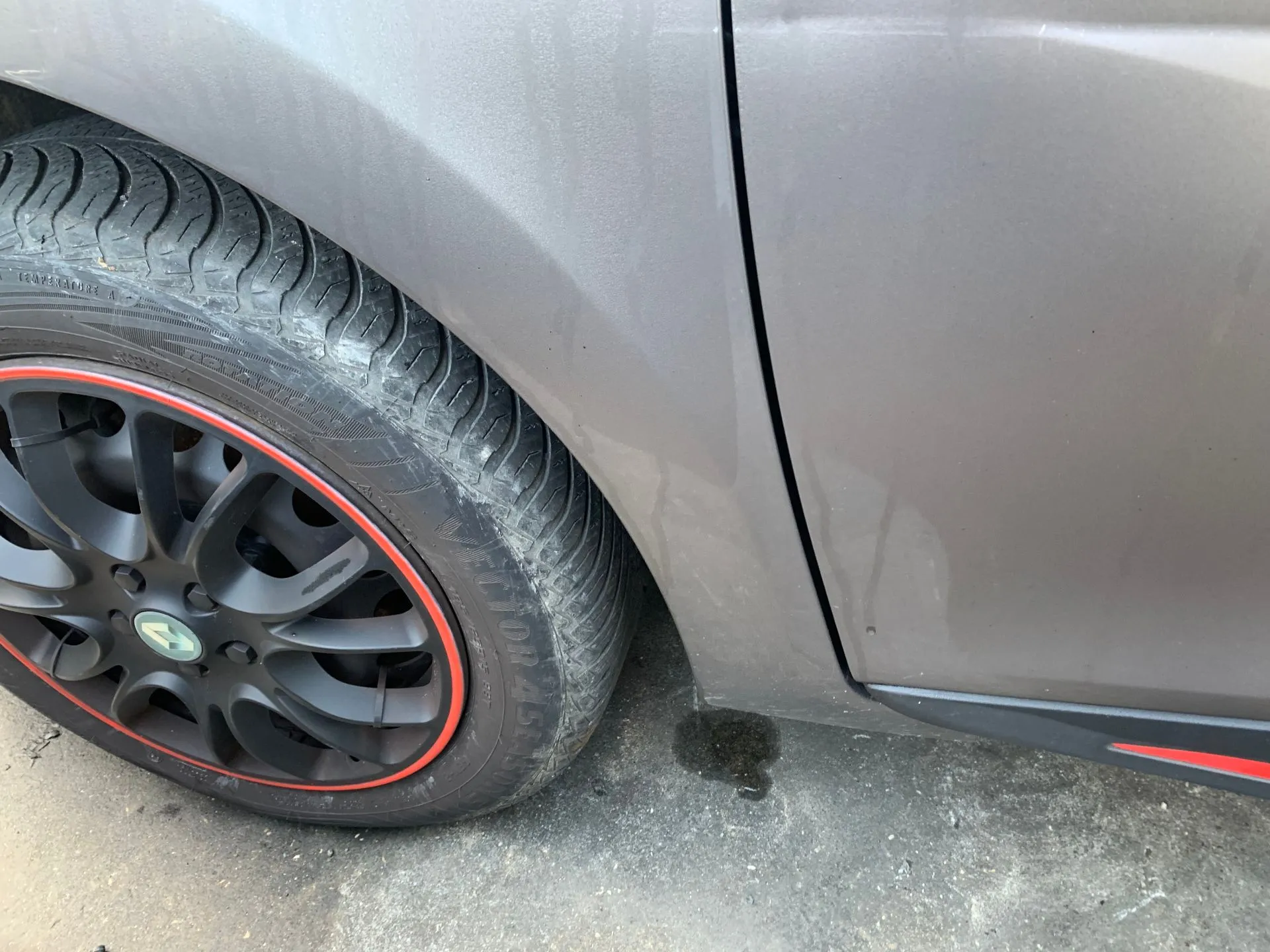 Guardabarros izquierdo RENAULT Clio IV (BH_) Imagem-2