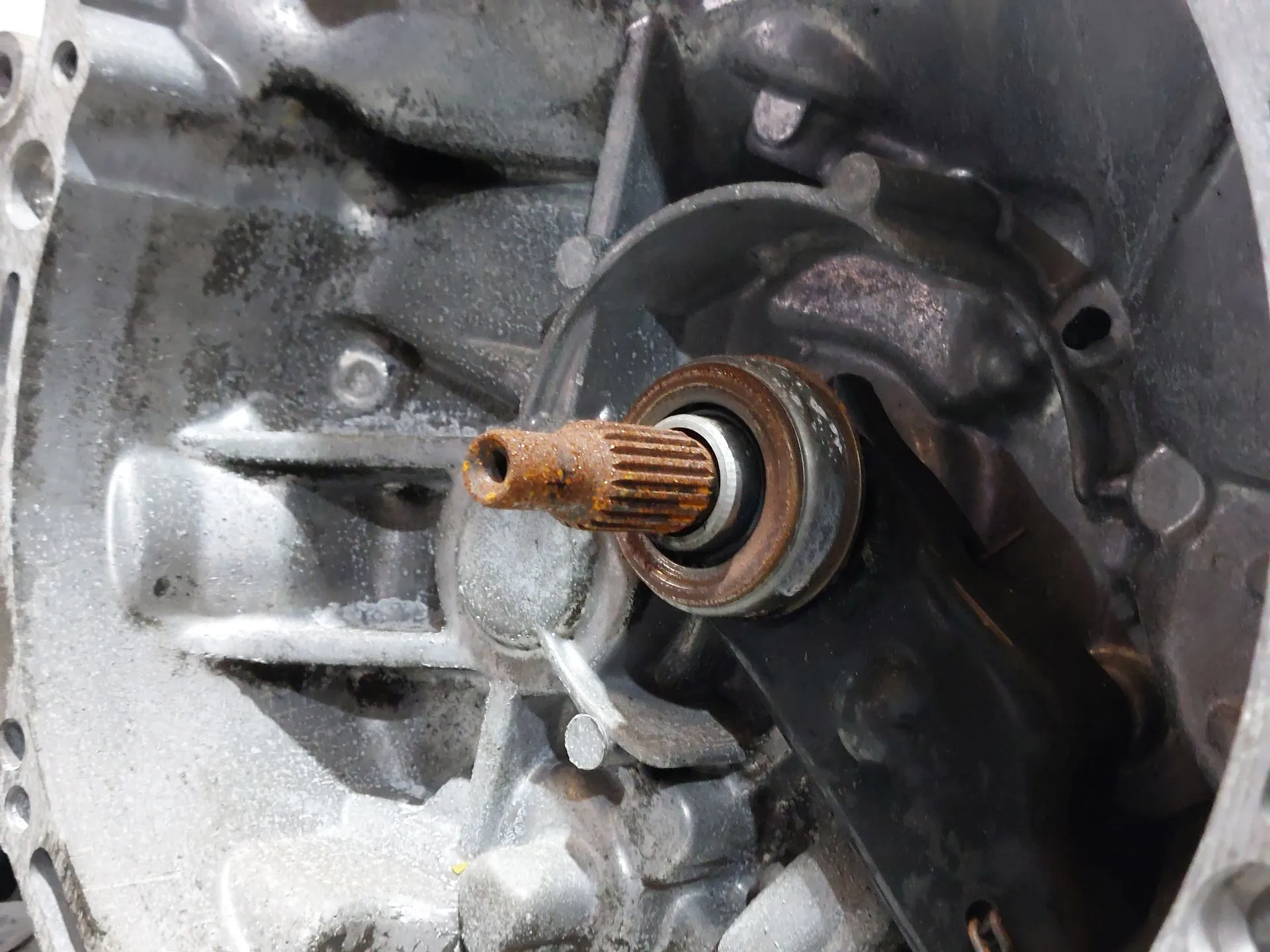 Caixa de velocidades manual MAZDA 323 F V (BA) Imagem-10