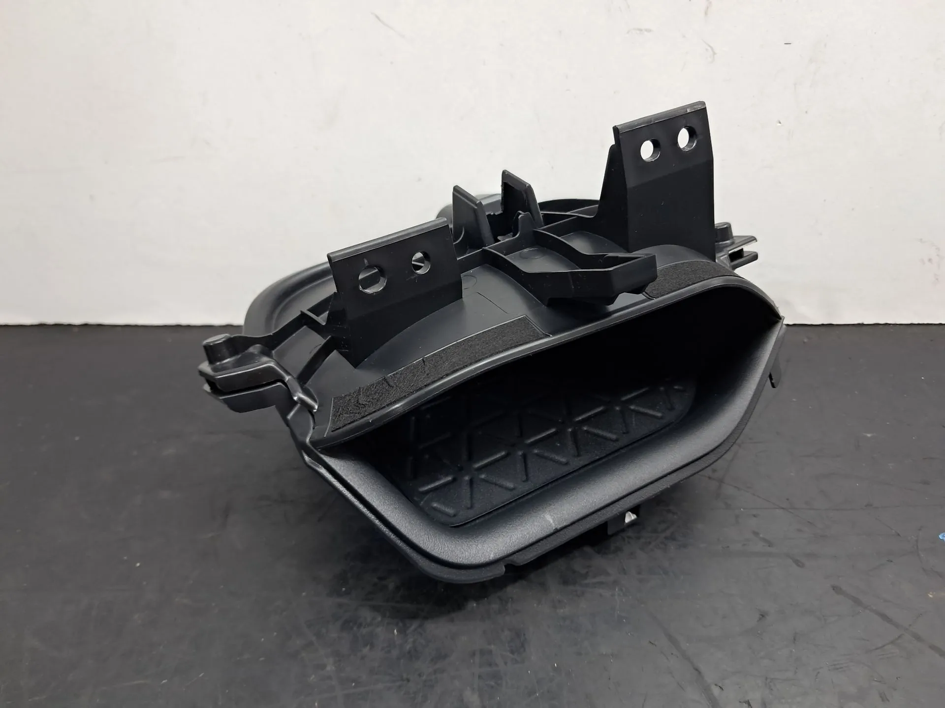 Porta luvas TOYOTA RAV4 V (_A5_, _H5_)