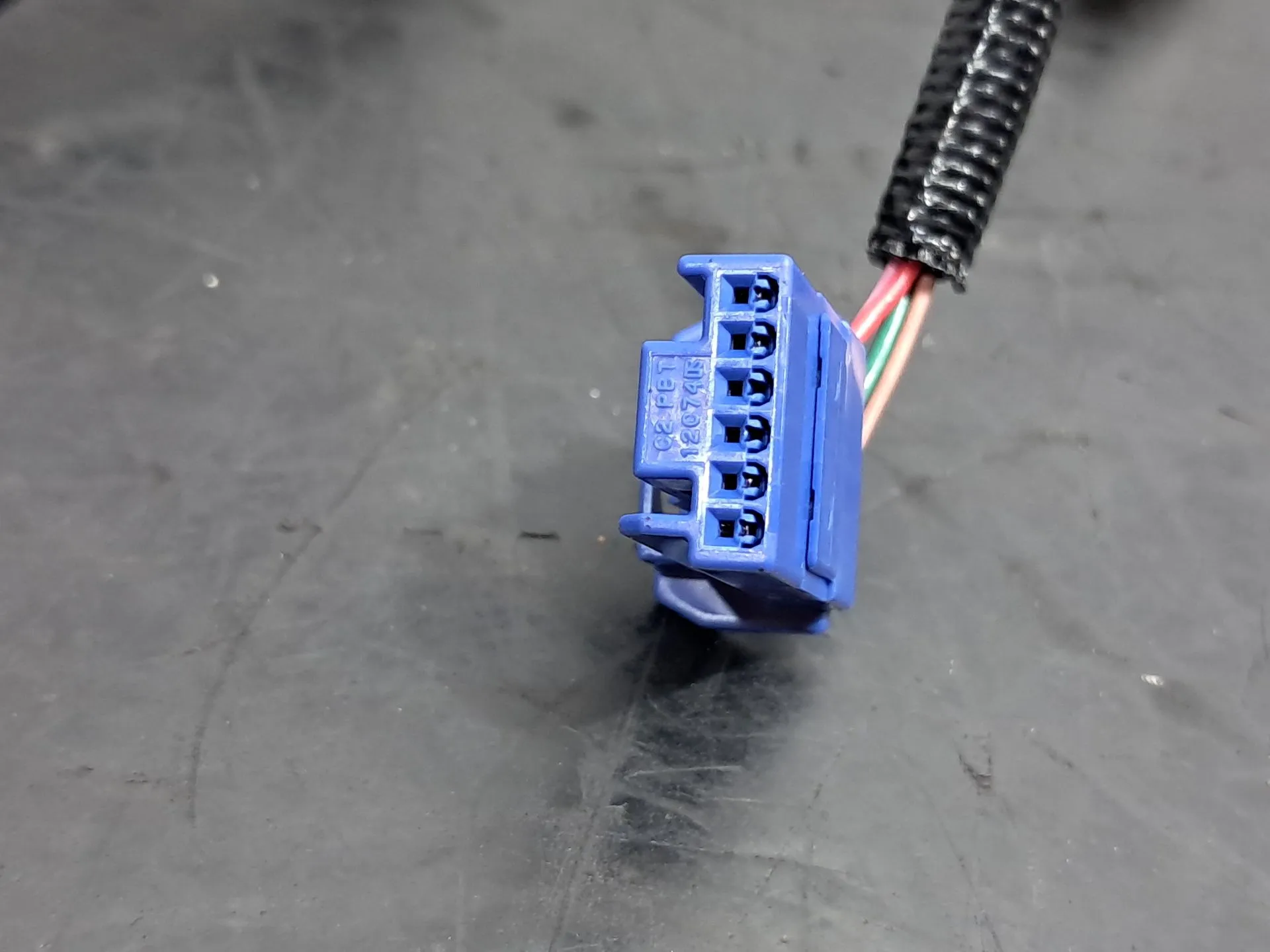 Instalação elétrica interior / cablagem interior TOYOTA RAV4 V (_A5_, _H5_) Imagem-1