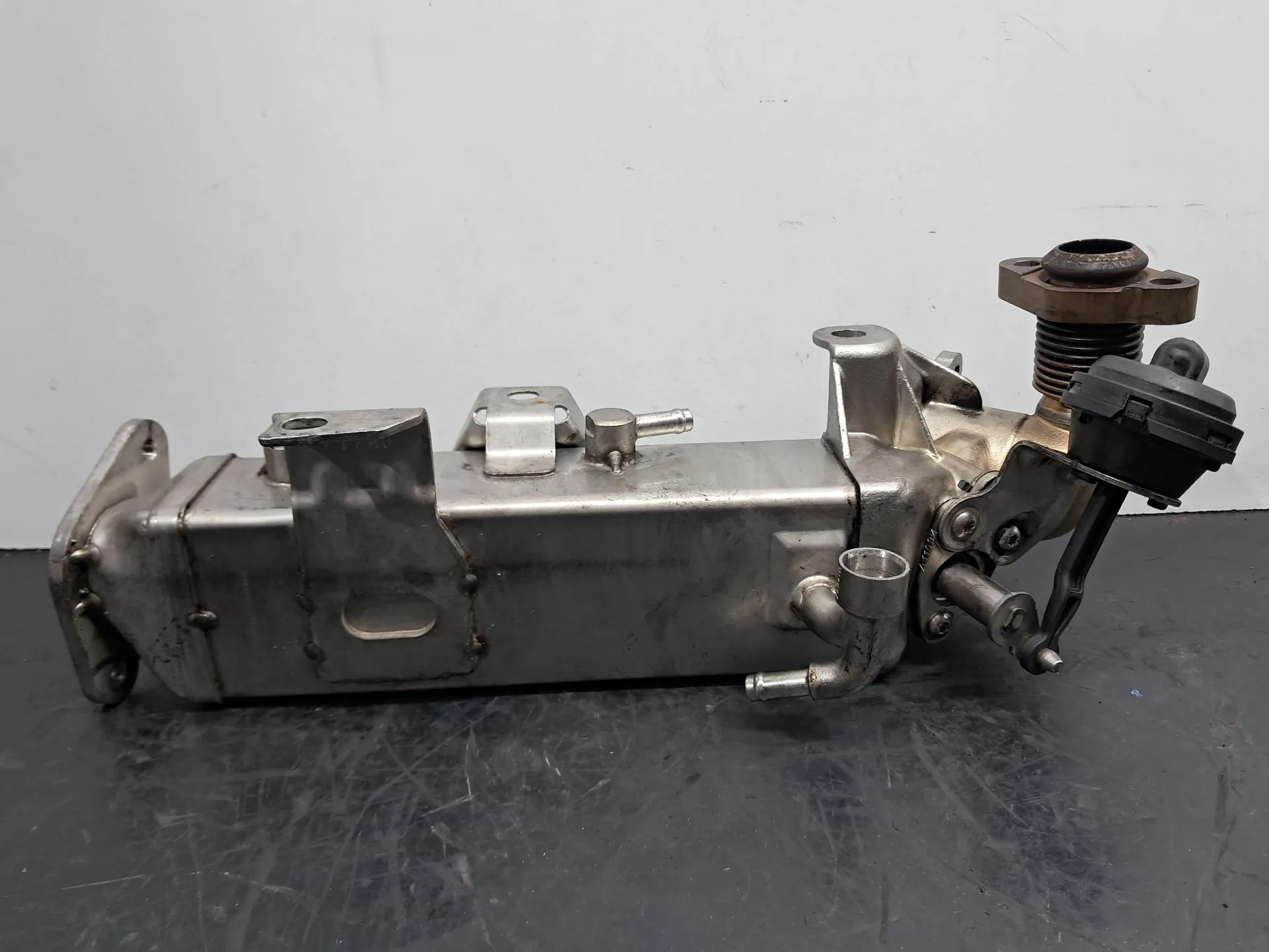 Radiador de gases / EGR BMW 3 Cabriolet (E93) Imagem-7