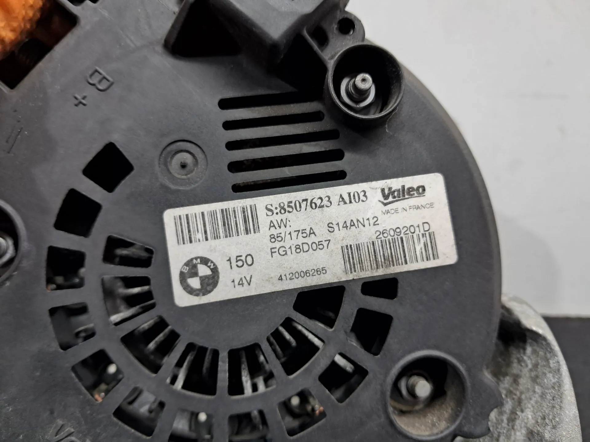 Alternador BMW 3 Cabriolet (E93) Imagem-3