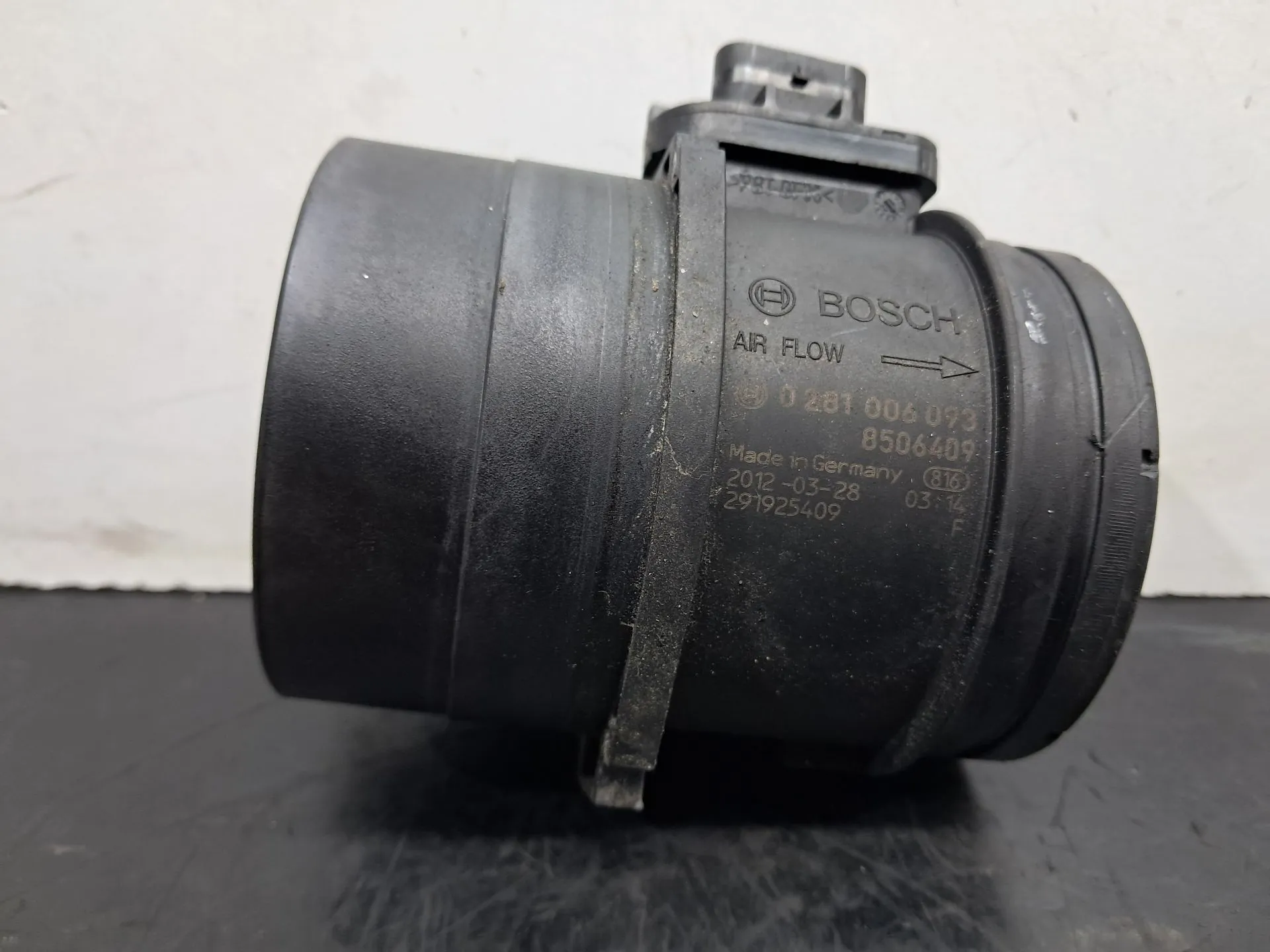 Débitmètre d'air massique (MAF) BMW 3 Cabriolet (E93) Imagem-1