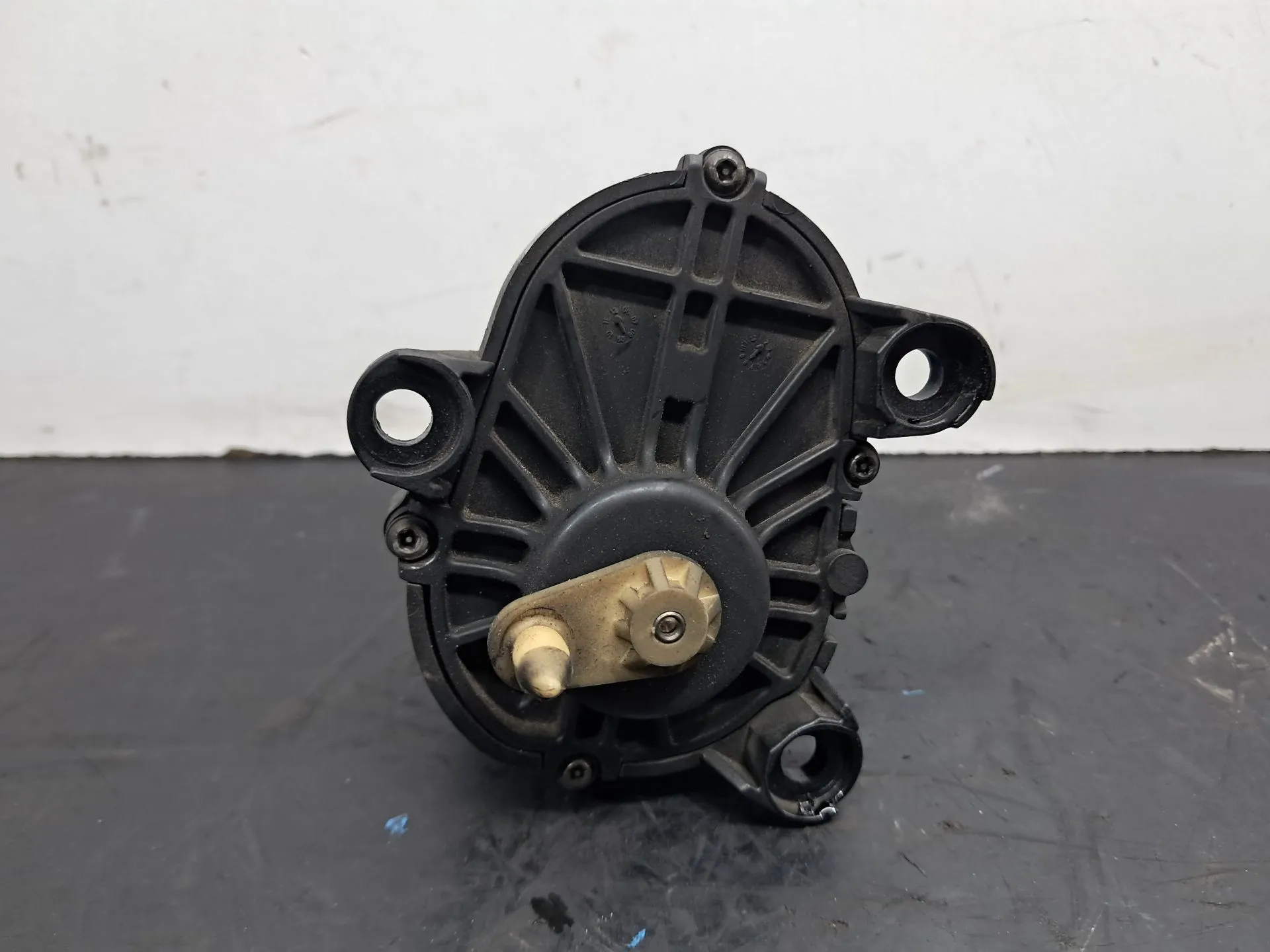 Moteur de papillon d’admission BMW 3 Cabriolet (E93) Imagem-2