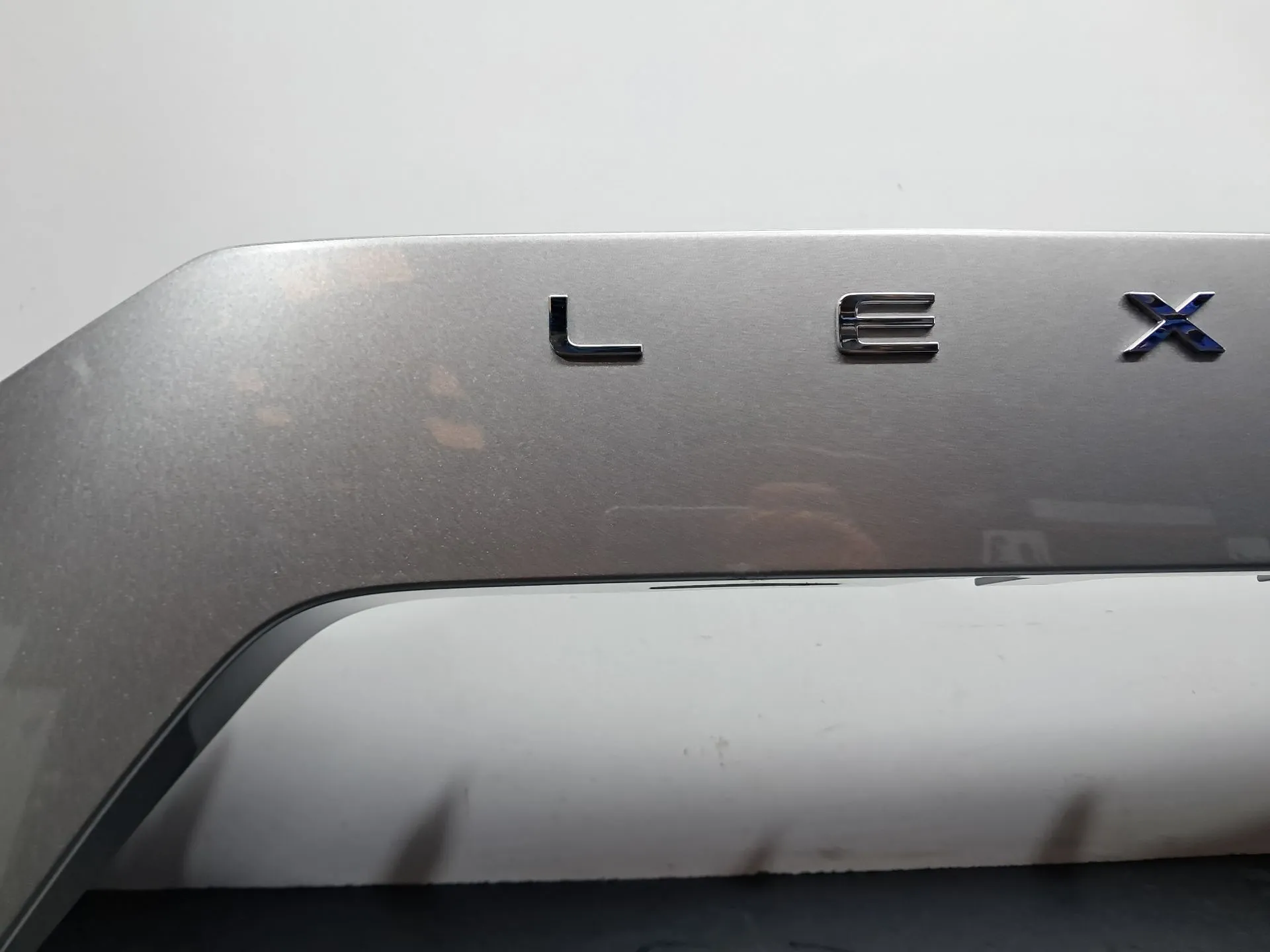 Moldura puerta / tapa del maletero LEXUS NX II (_A2_, _H2_) Imagem-2