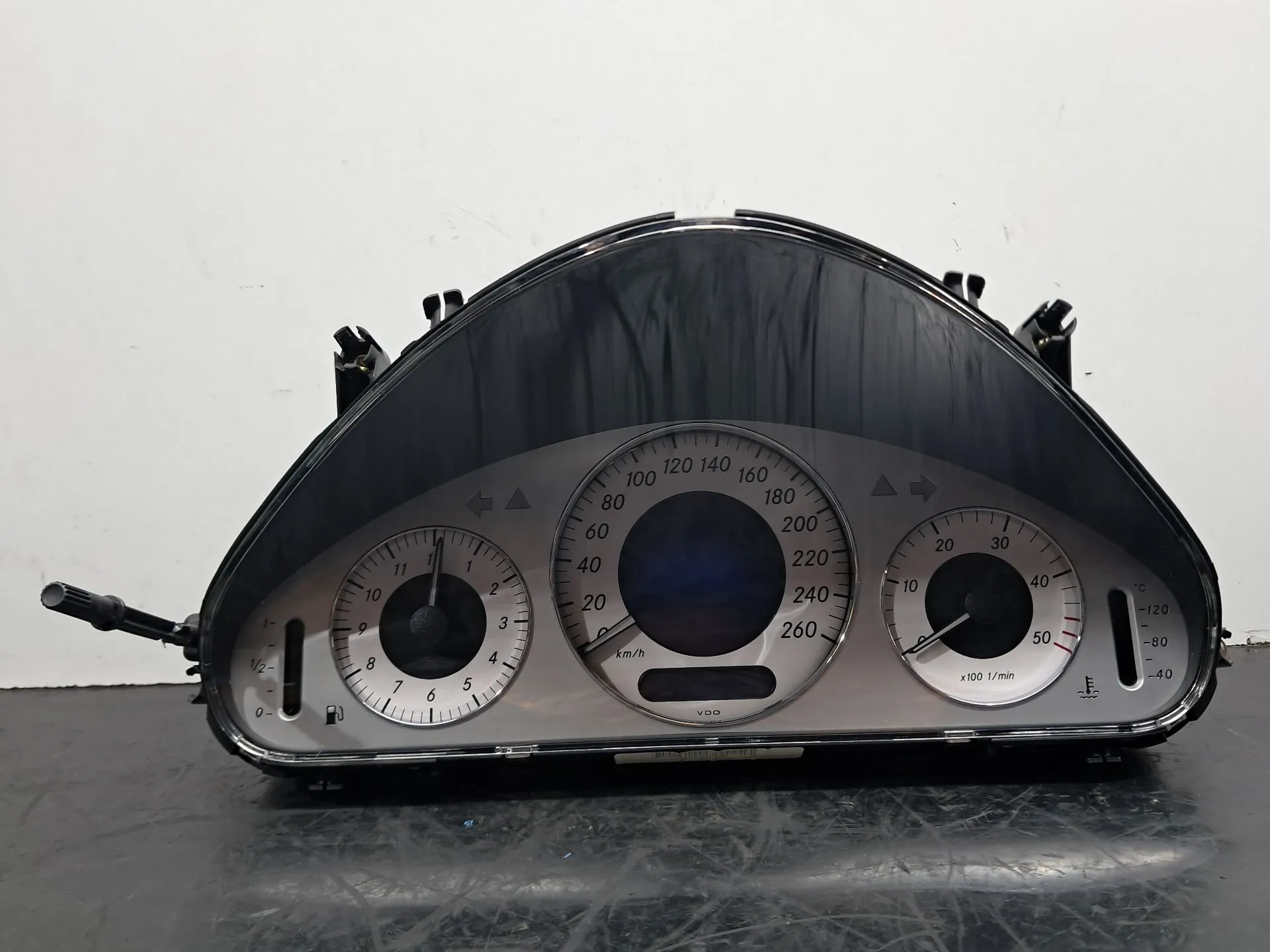 Quadrante / painel de instrumentos MERCEDES-BENZ Classe E (W211)