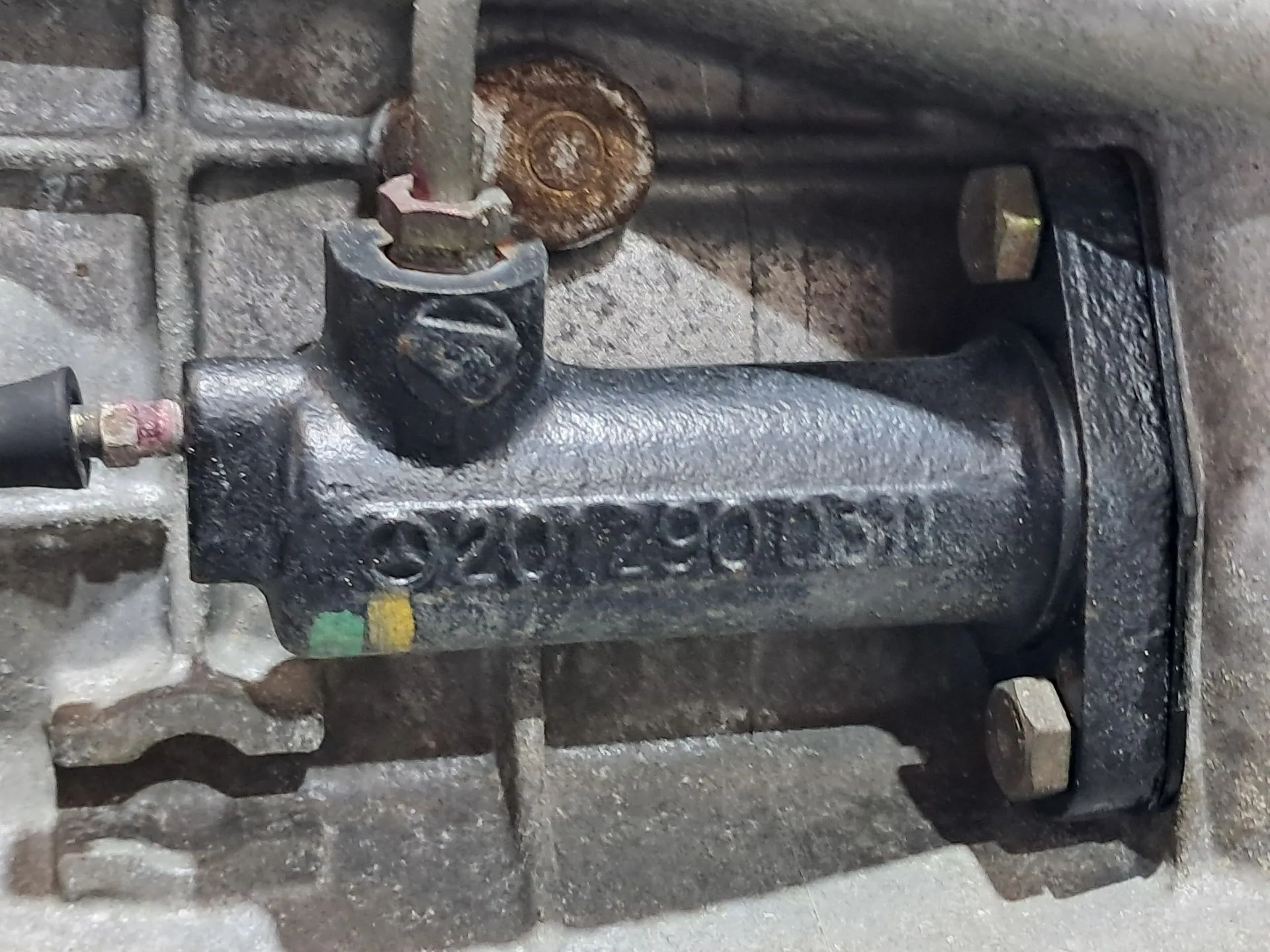 Caixa de velocidades manual MERCEDES-BENZ 190 (W201) Imagem-7