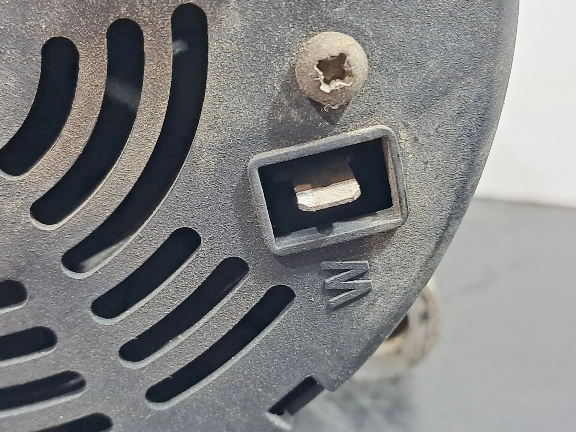 Alternador MERCEDES-BENZ 190 (W201) Imagem-3