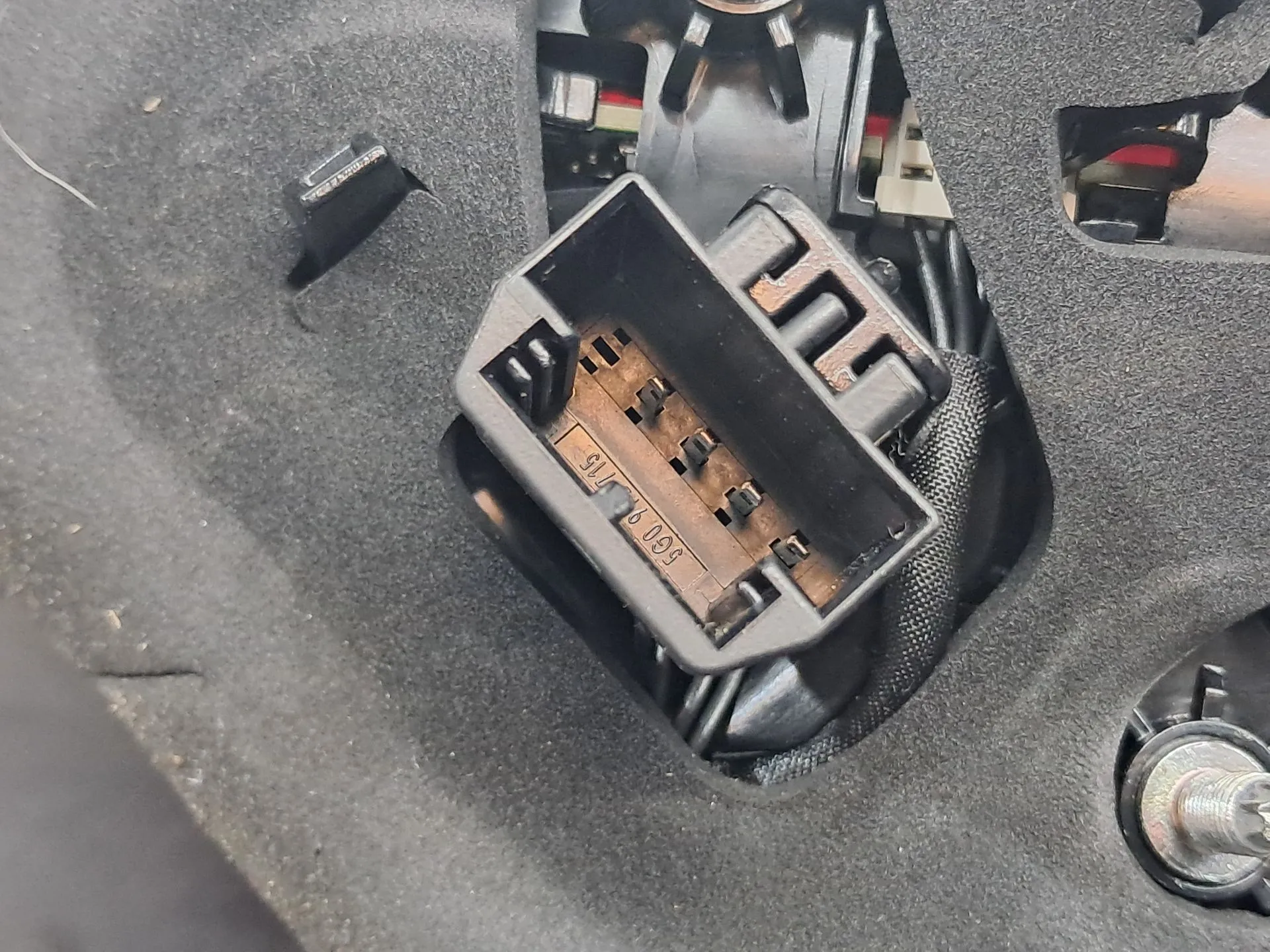 Left Tailgate light  VOLKSWAGEN Tiguan (AD1, AX1) Imagem-3
