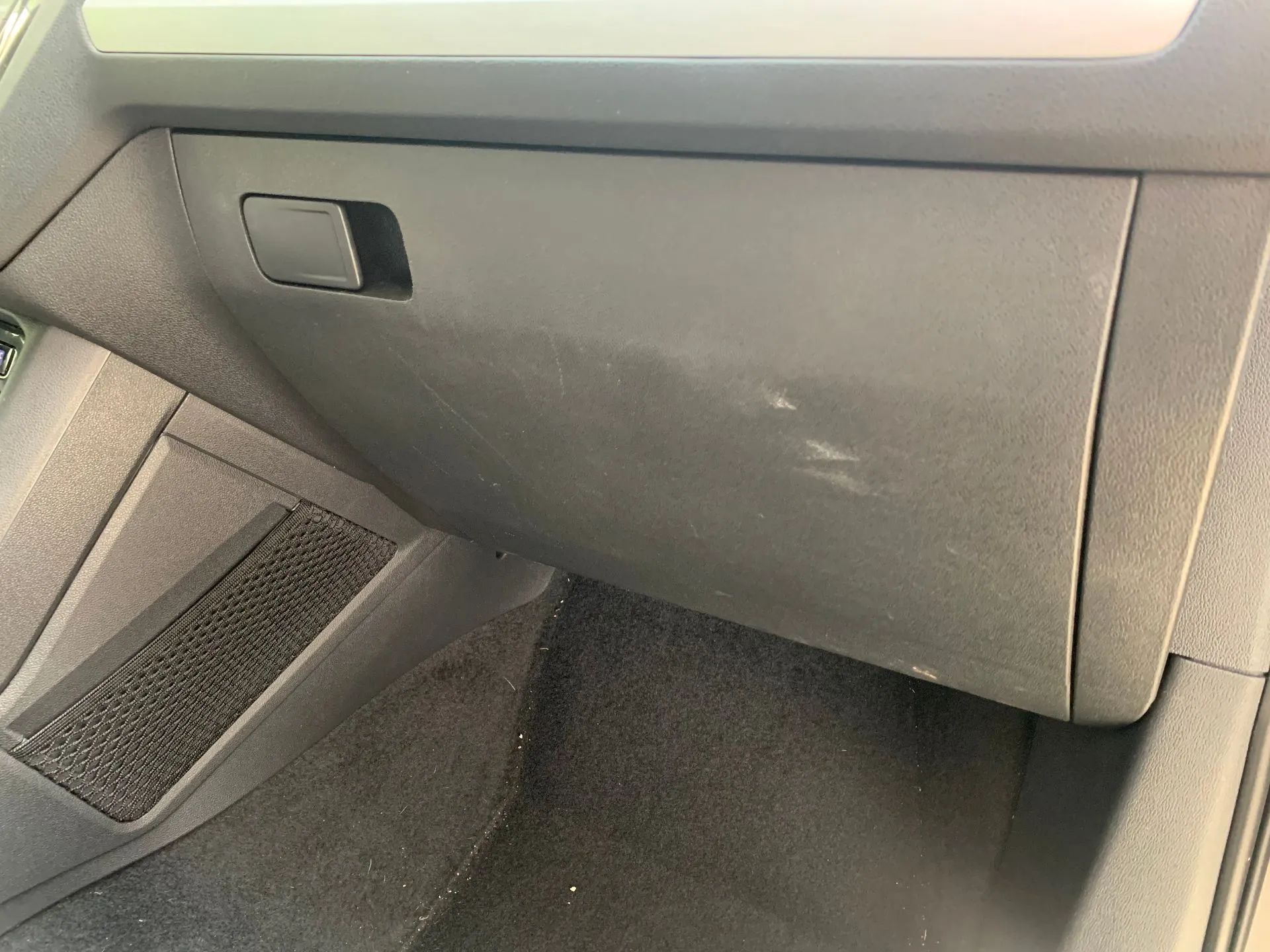 Porta luvas VOLKSWAGEN Tiguan (AD1, AX1)