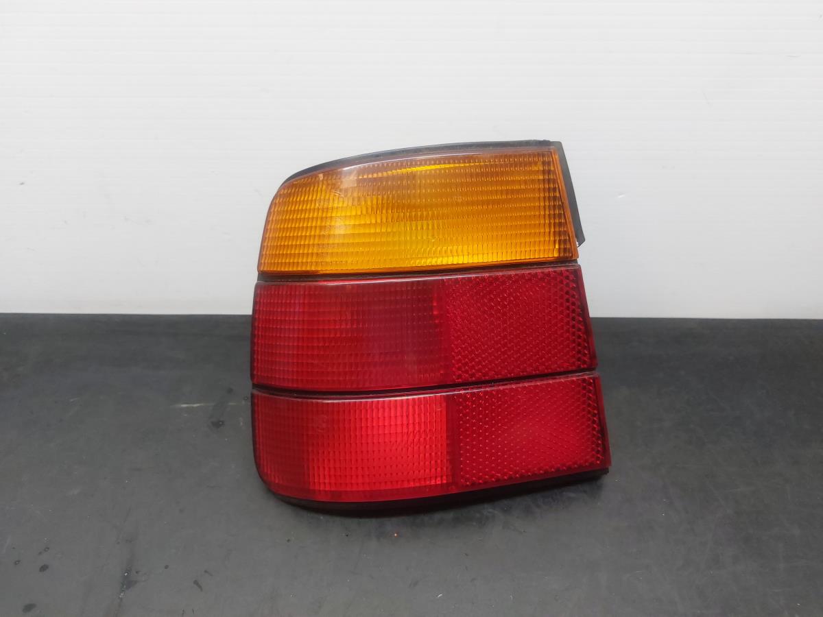 Feu arrière Gauche BMW 5 (E34)