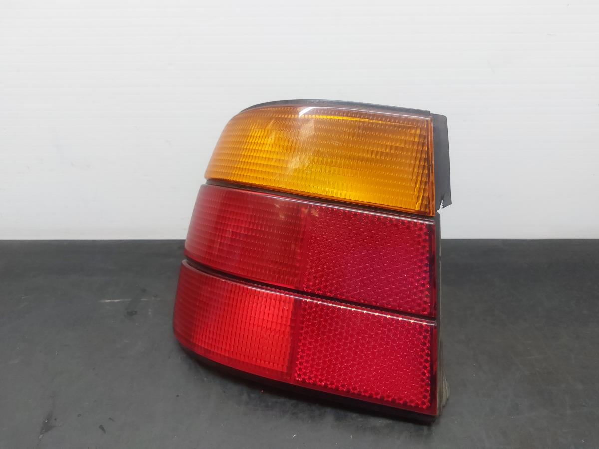 Feu arrière Gauche BMW 5 (E34) Imagem-1