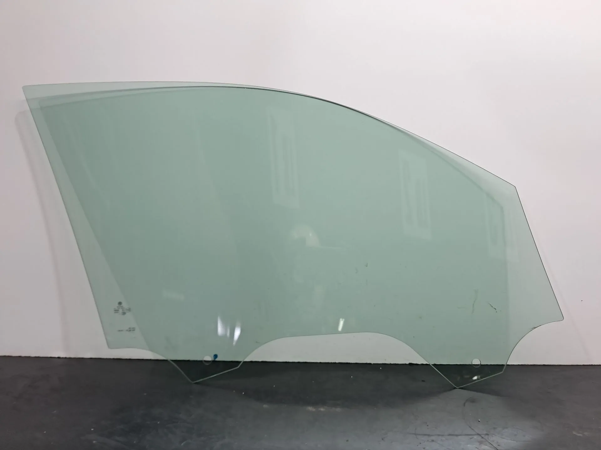Vitre porte avant gauche VOLKSWAGEN Tiguan (AD1, AX1) Imagem-7