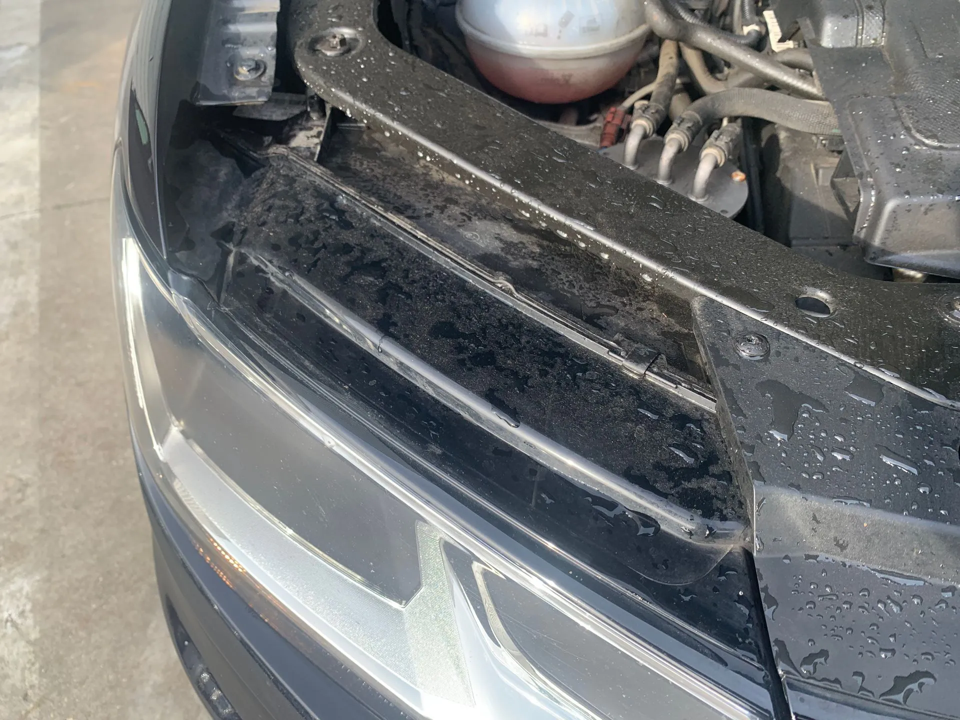 Faro anteriore destro VOLKSWAGEN Tiguan (AD1, AX1)