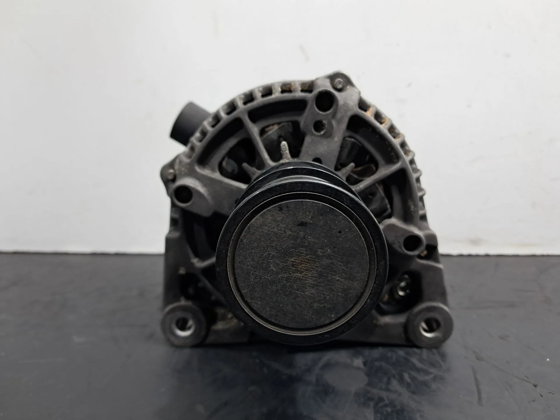 Alternador FORD Focus III Imagem-1