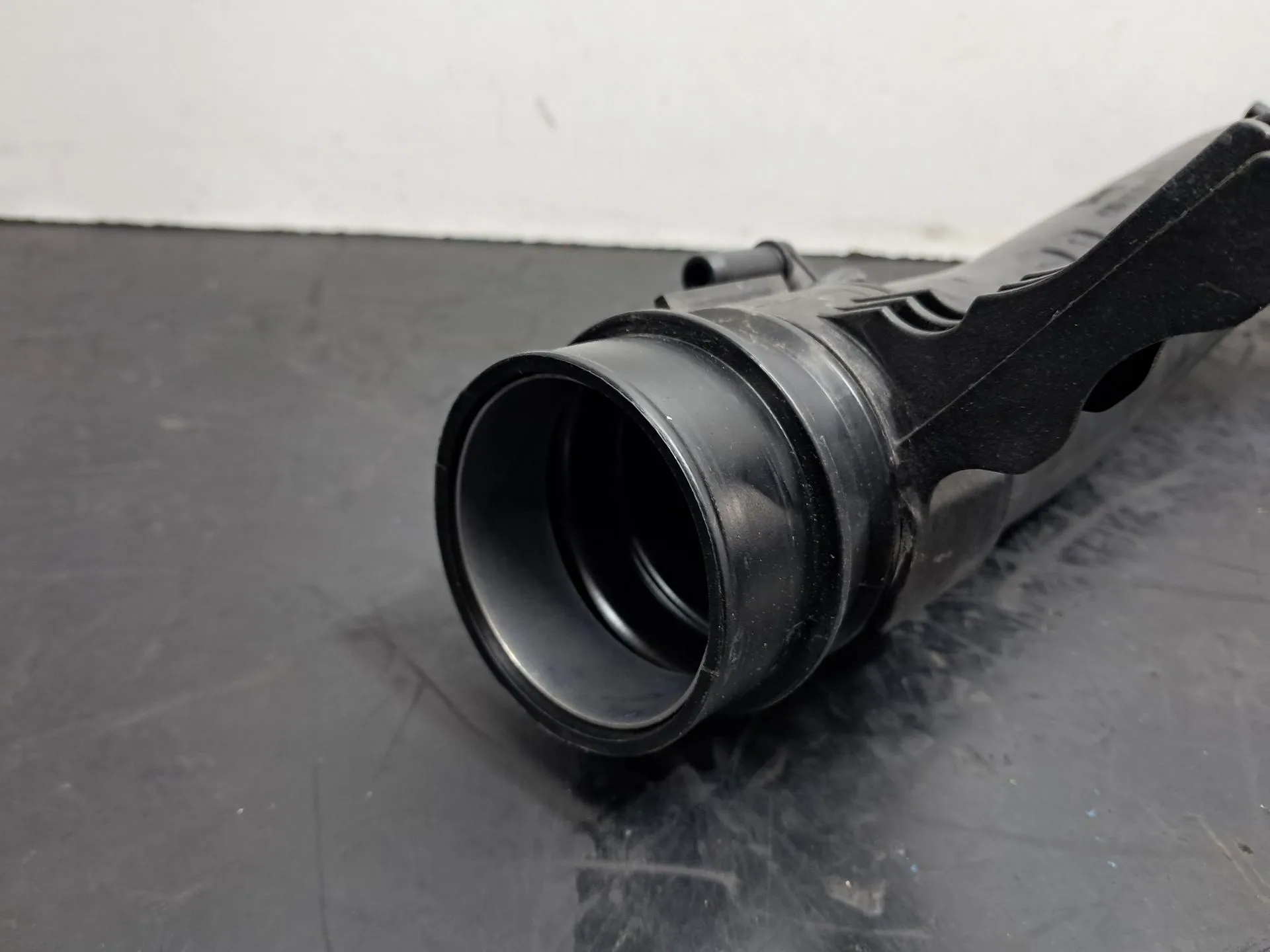 Tubo intercooler FORD Focus III Imagem-9
