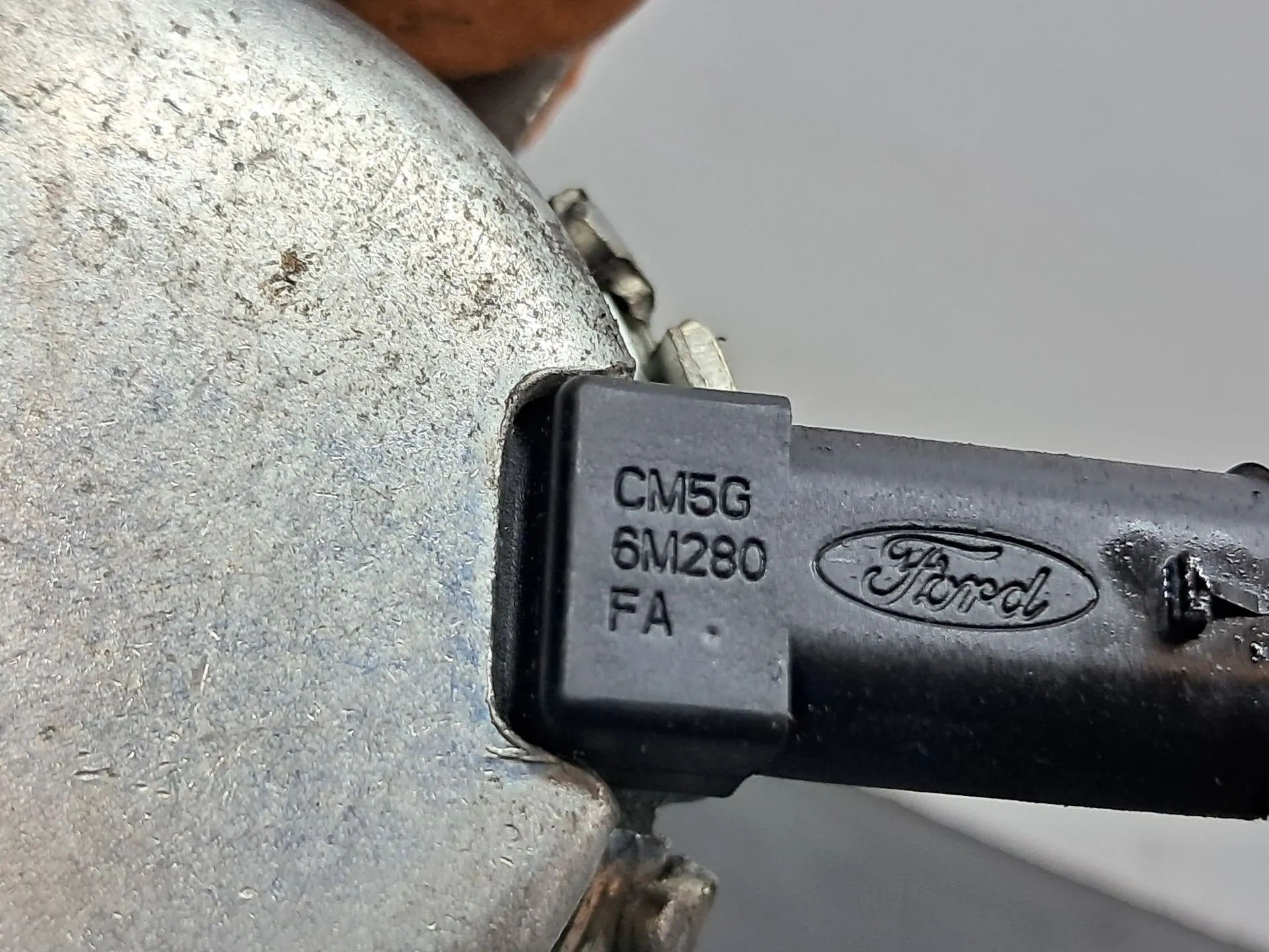 Sensor posición árbol de levas FORD Focus III Imagem-4