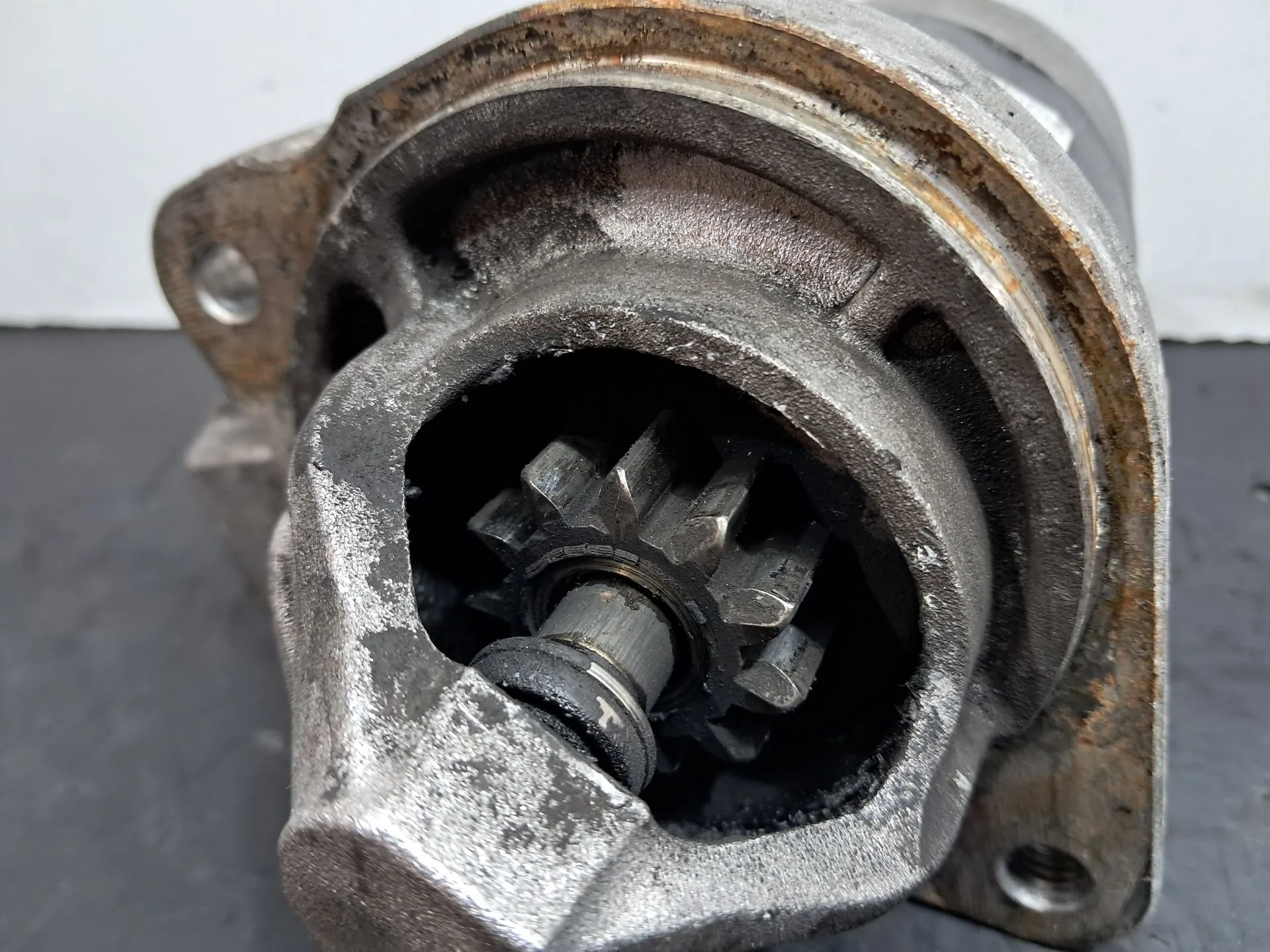 Motor de arranque FORD Focus III Imagem-5