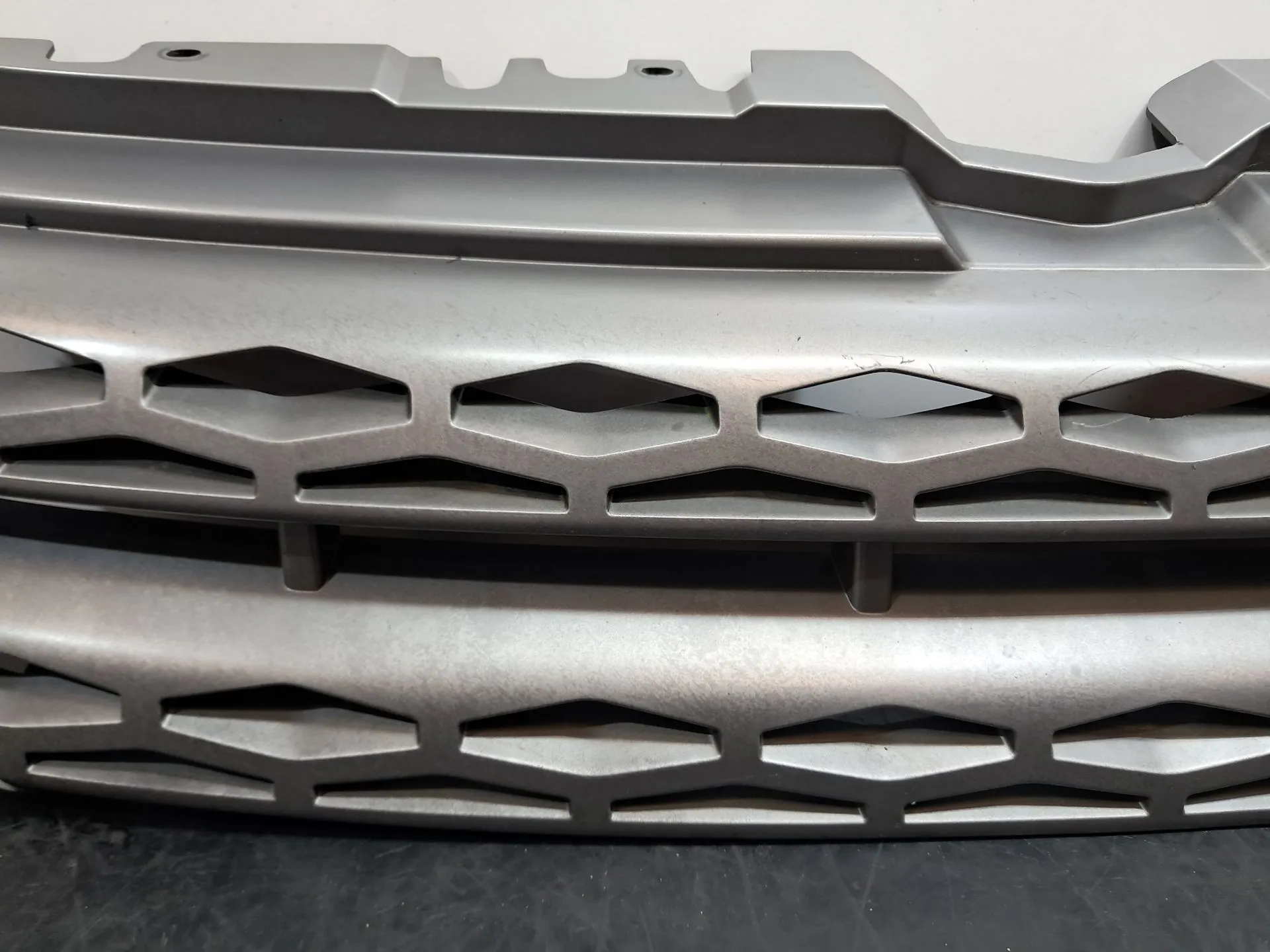Rejilla delantera LAND ROVER Range Rover Evoque (L538) Imagem-3