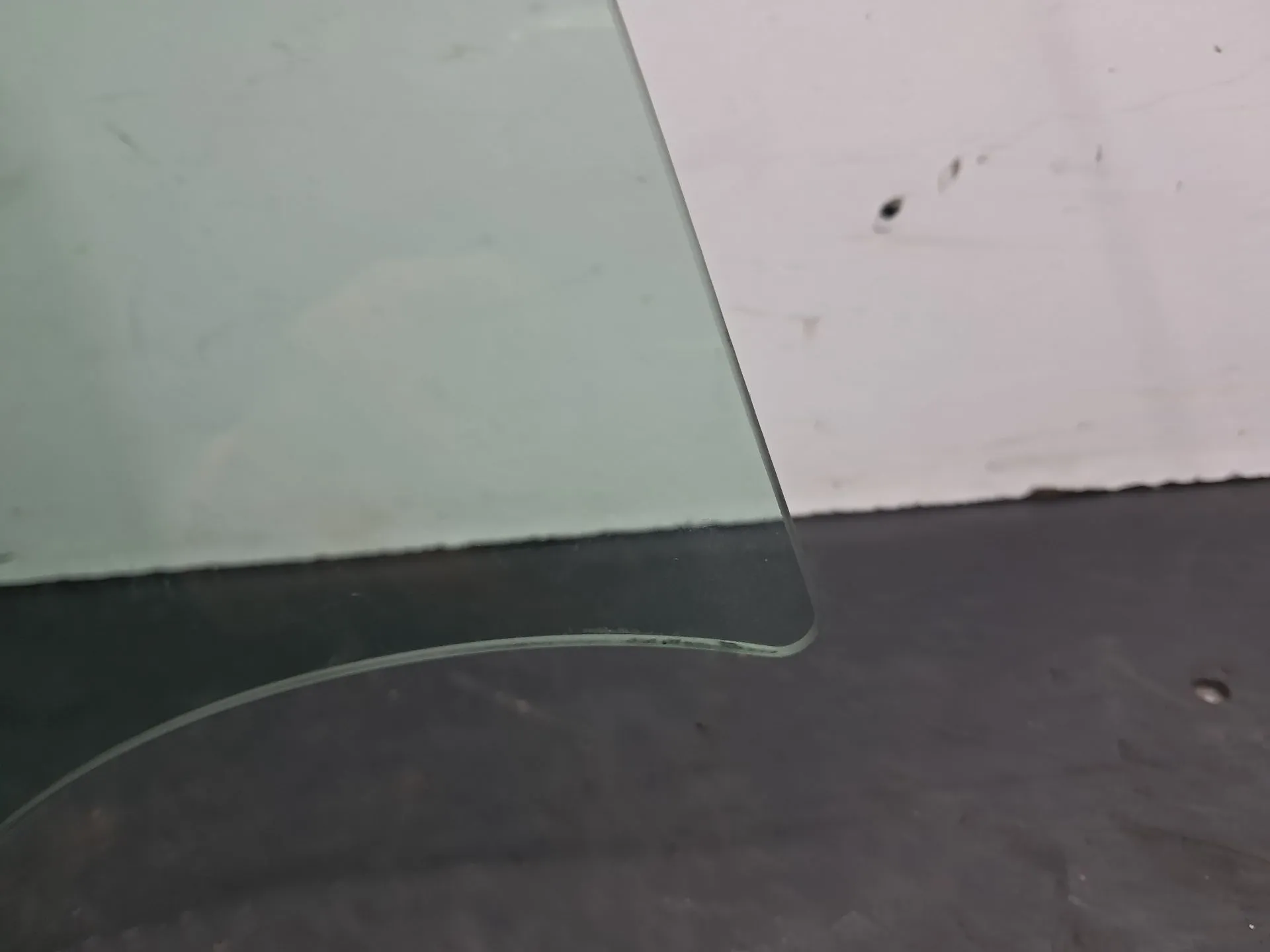 Vidro porta frente direita LAND ROVER Range Rover Evoque (L538) Imagem-3