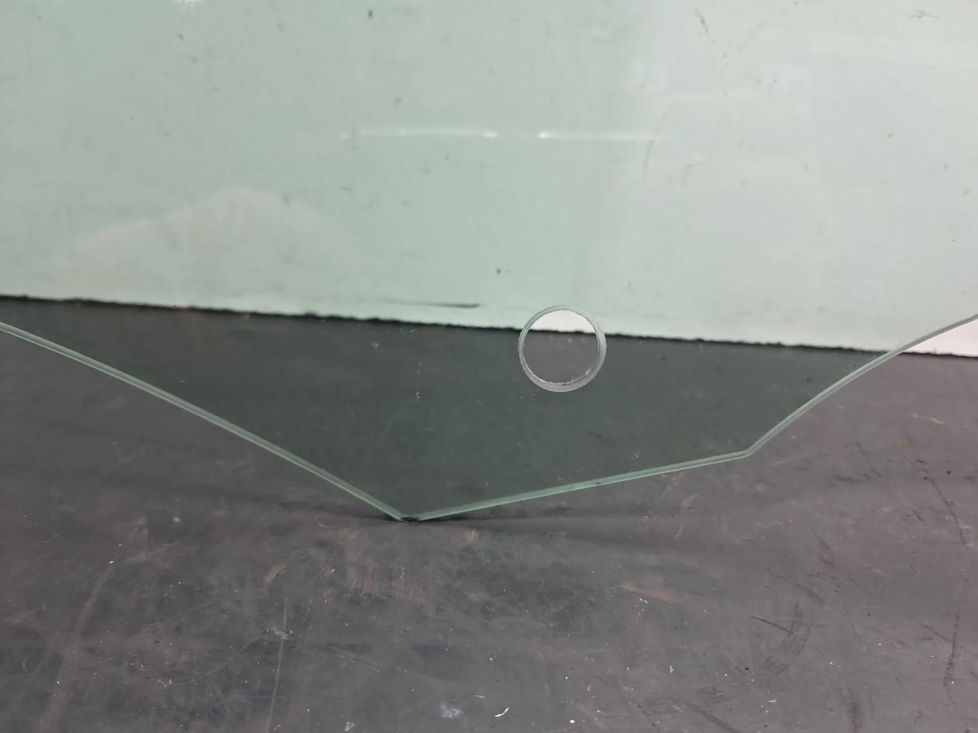 Vidro porta frente direita LAND ROVER Range Rover Evoque (L538) Imagem-2