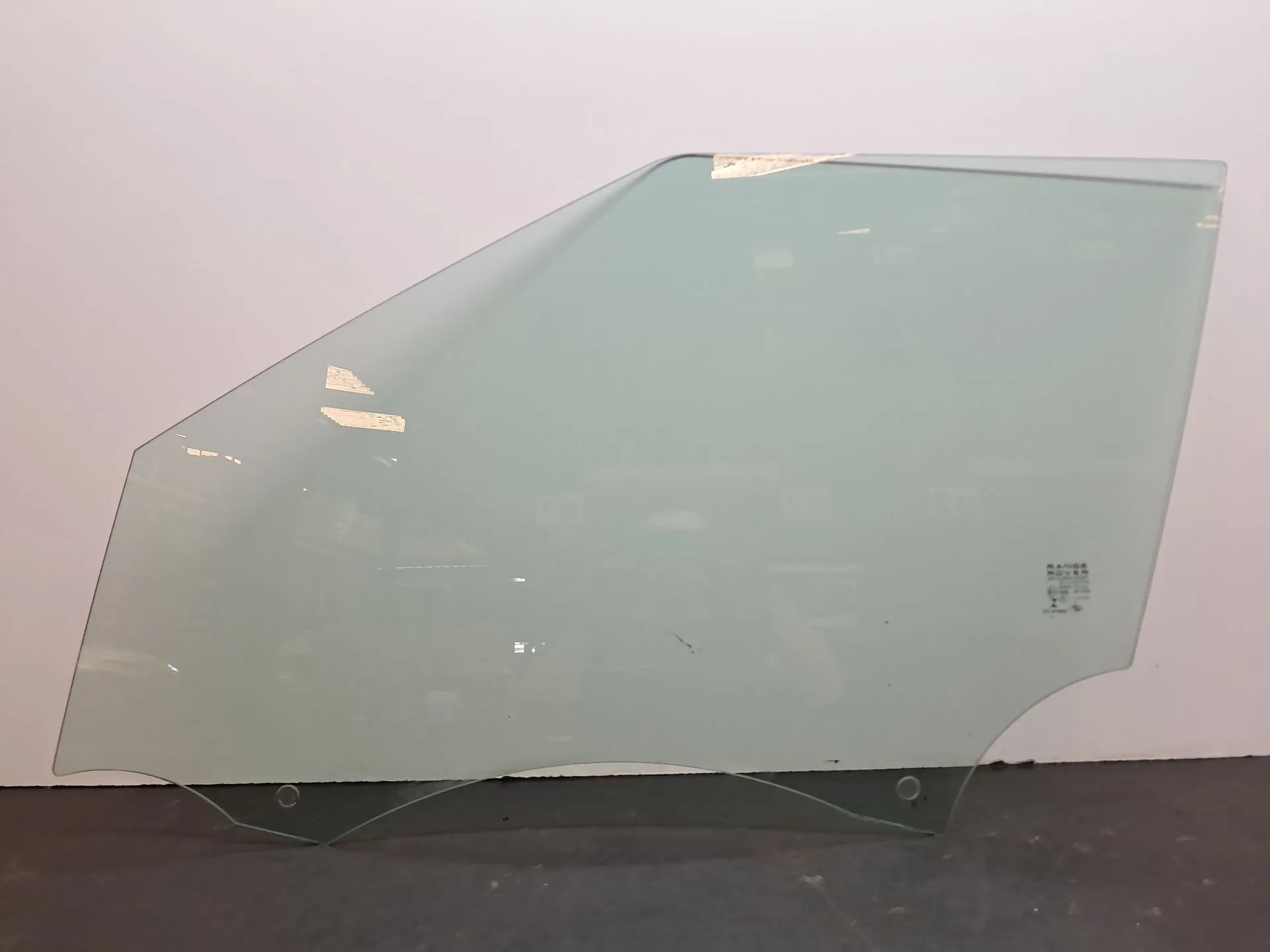 Vidro porta frente esquerda LAND ROVER Range Rover Evoque (L538)