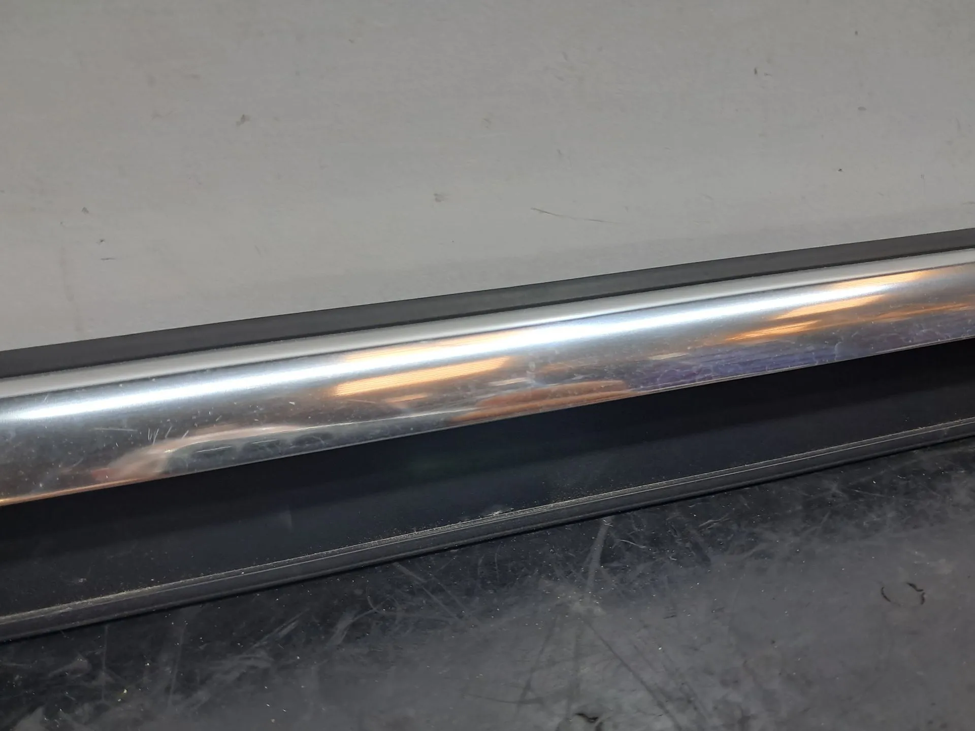 Raspador Vidrio de Puerta Trasera Izquierda AUDI A4 Allroad (8KH, B8) Imagem-4