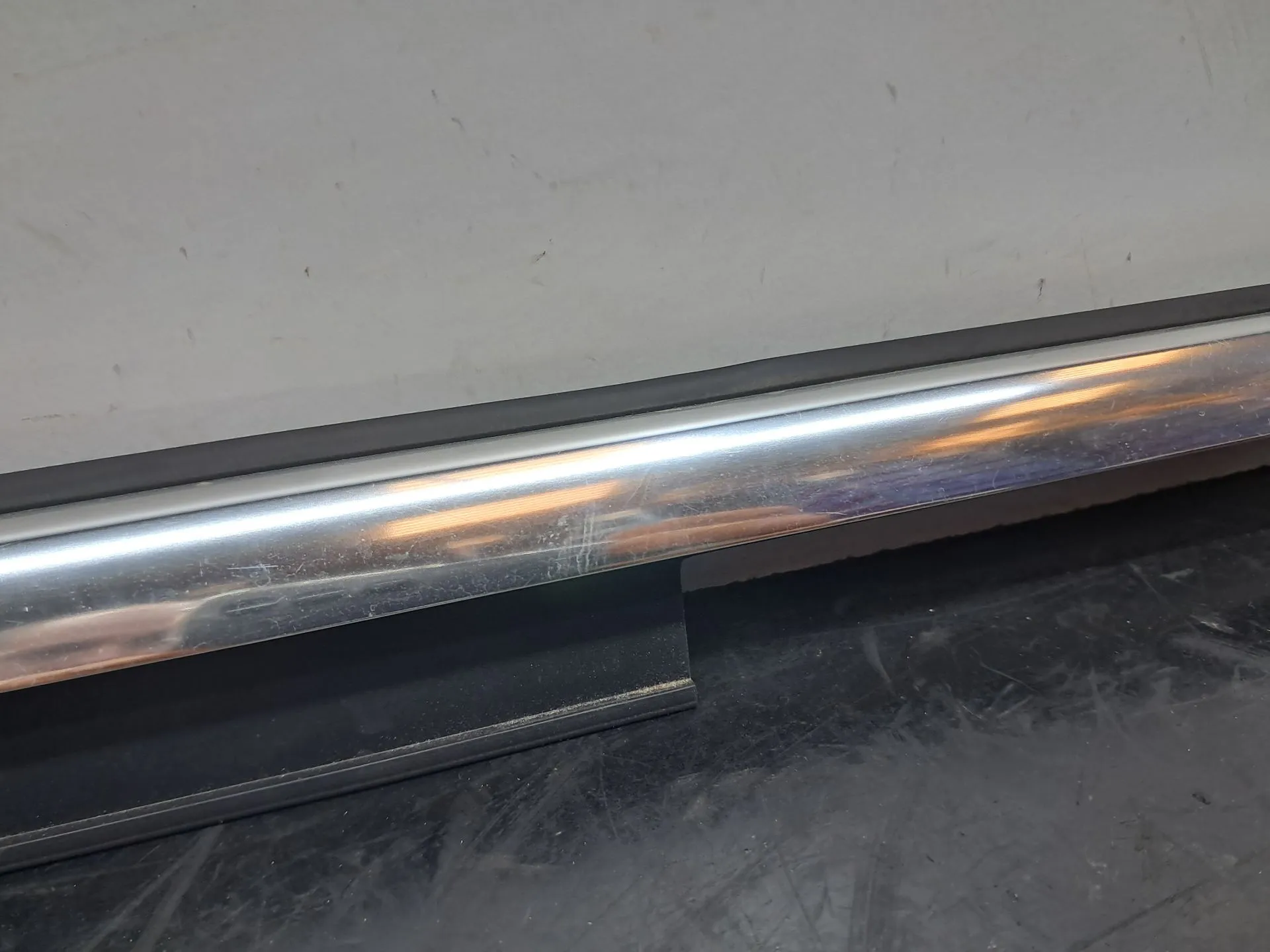 Raspador Vidrio de Puerta Trasera Izquierda AUDI A4 Allroad (8KH, B8) Imagem-5
