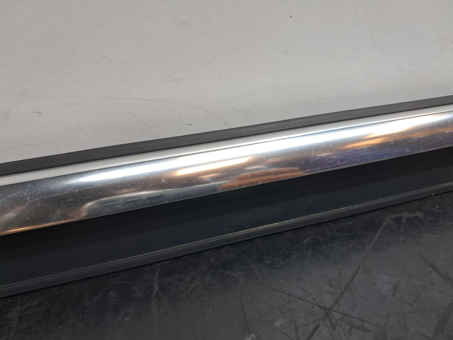 Raspador Vidrio de Puerta Trasera Izquierda AUDI A4 Allroad (8KH, B8) Imagem-3