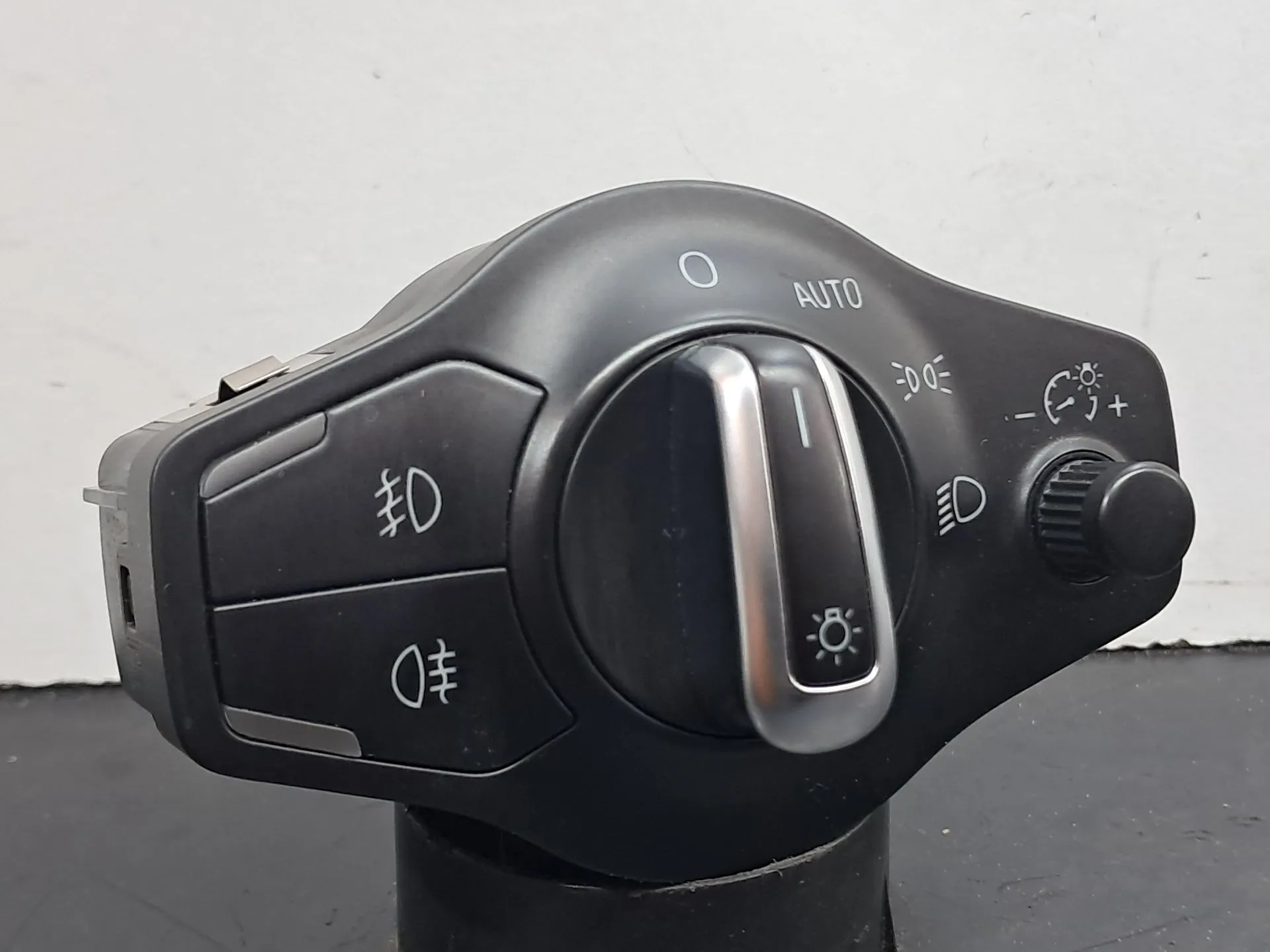 Botão / interruptor de luzes AUDI A4 Allroad (8KH, B8)