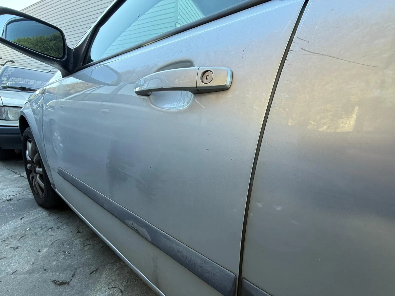 Porta anteriore sinistra OPEL Astra H Caravan (L35)