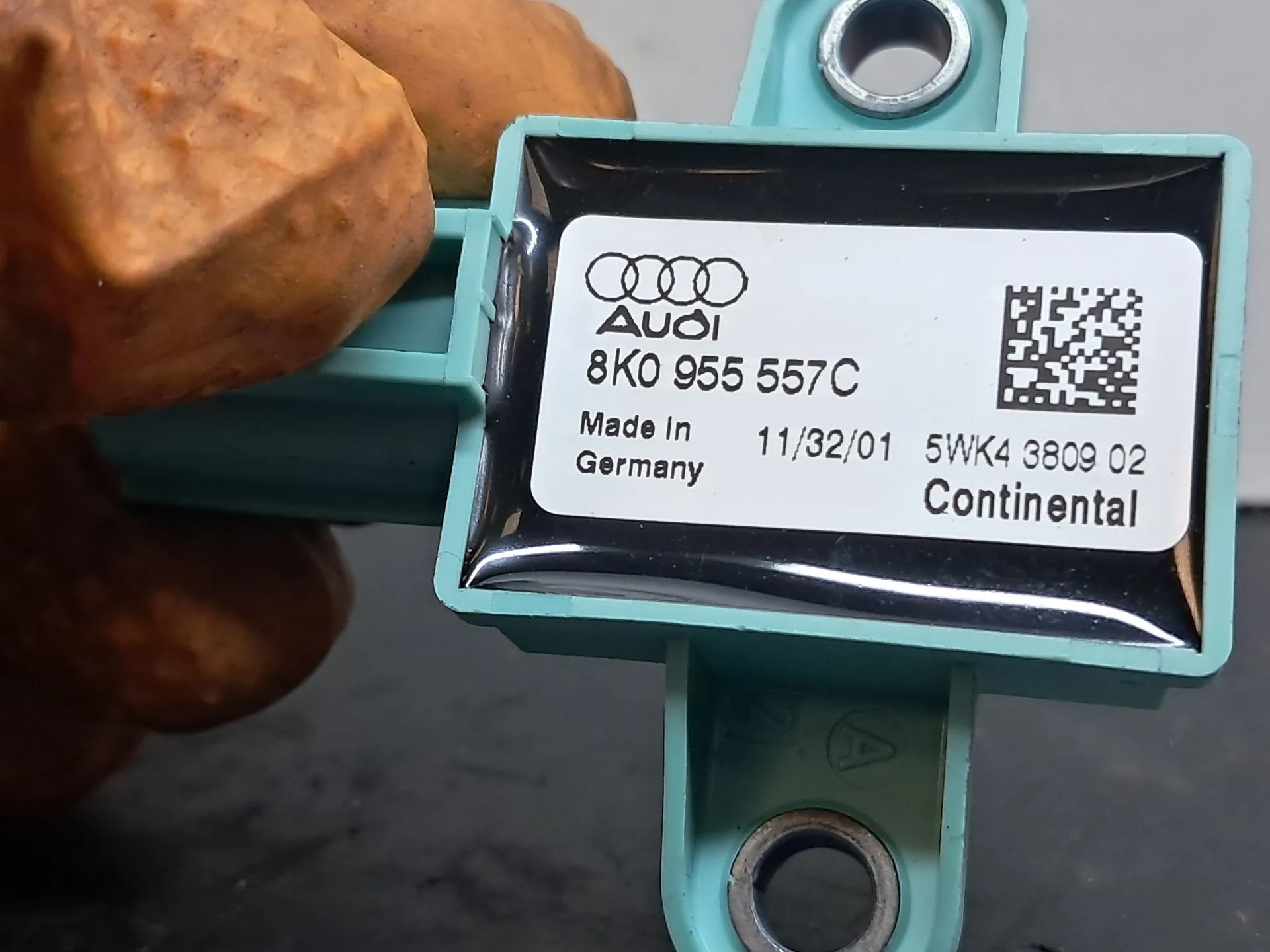 Sensor airbag Delantero Derecho AUDI A4 Allroad (8KH, B8) Imagem-1