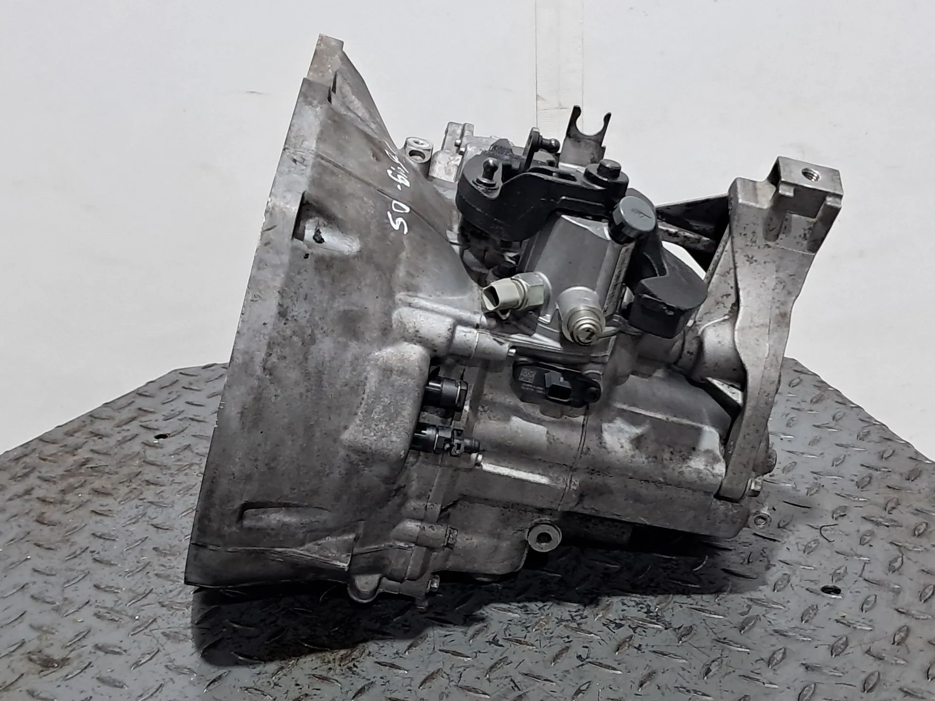 Manual gearbox FORD Focus III Imagem-1