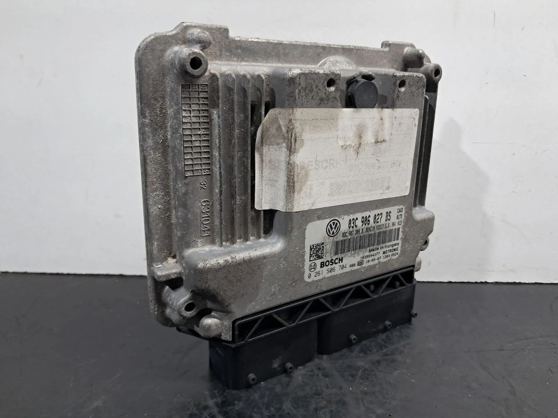 Centralina motor / ECU VOLKSWAGEN Scirocco (137, 138)